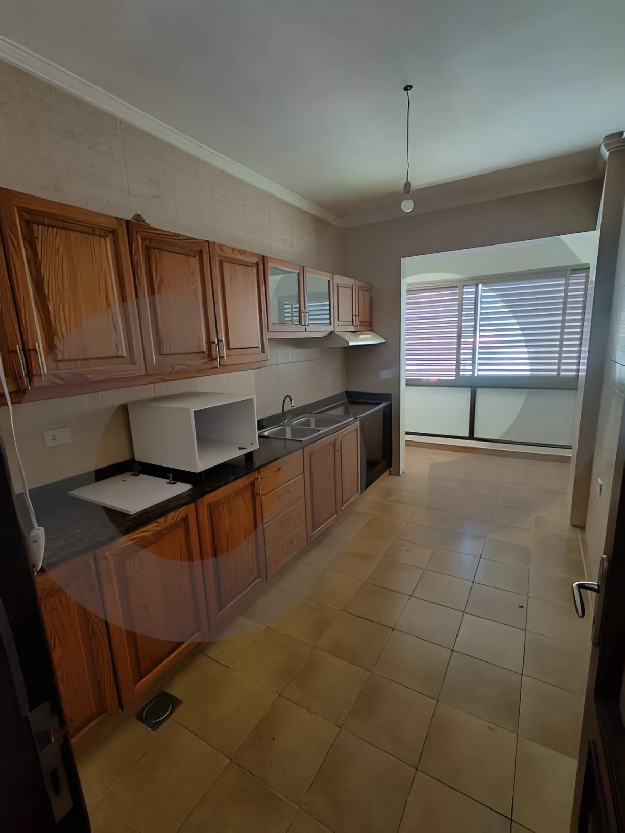 Building for Sale in Ras Al Naba'a