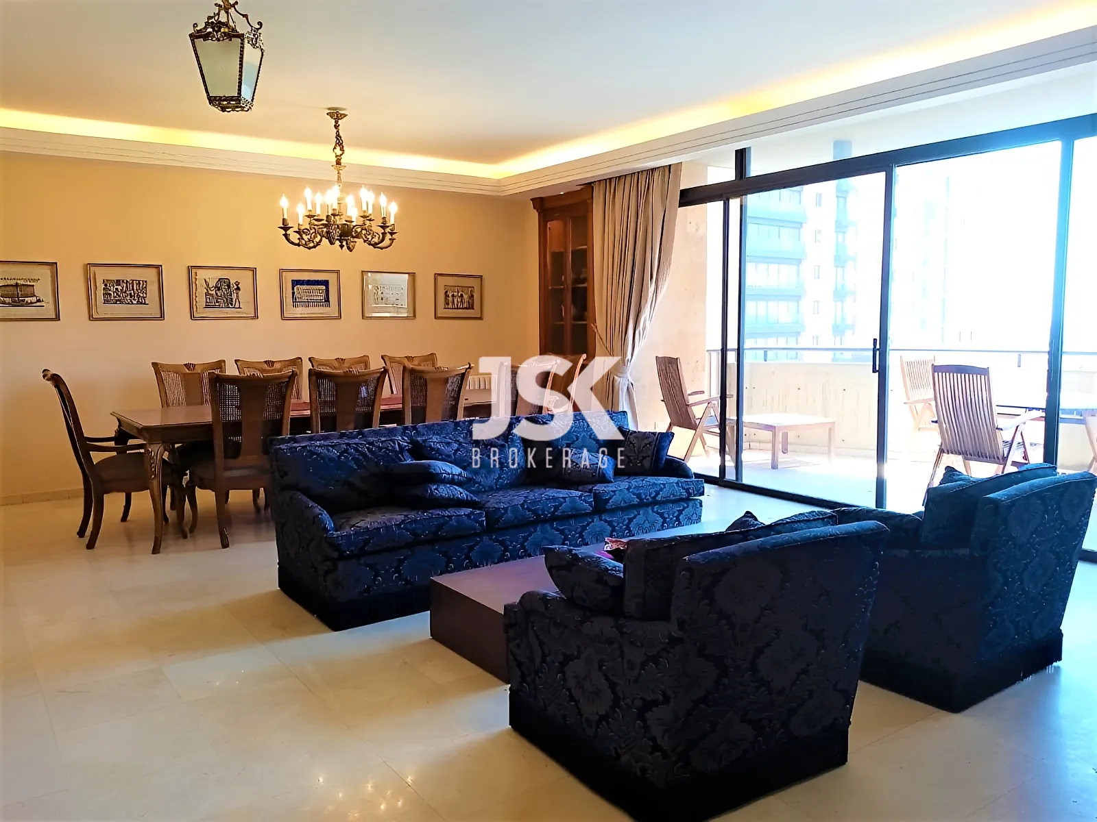 Apartment for Sale in Sioufi