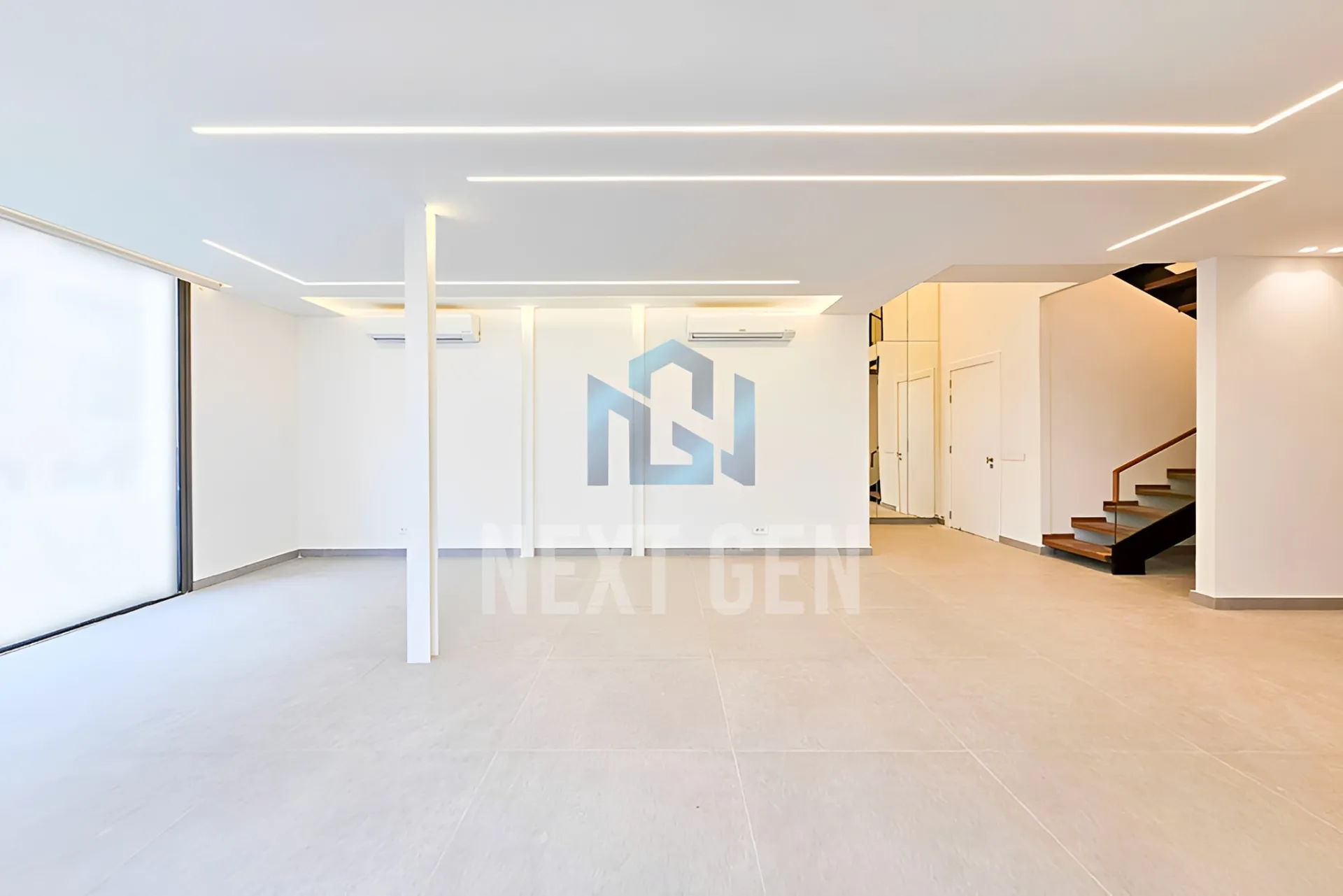 Duplex for rent in Achrafieh, Beirut, Lebanon - 2 bed, 4 bath