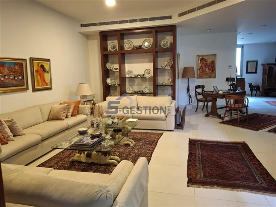 Apartment for Sale in Achrafieh