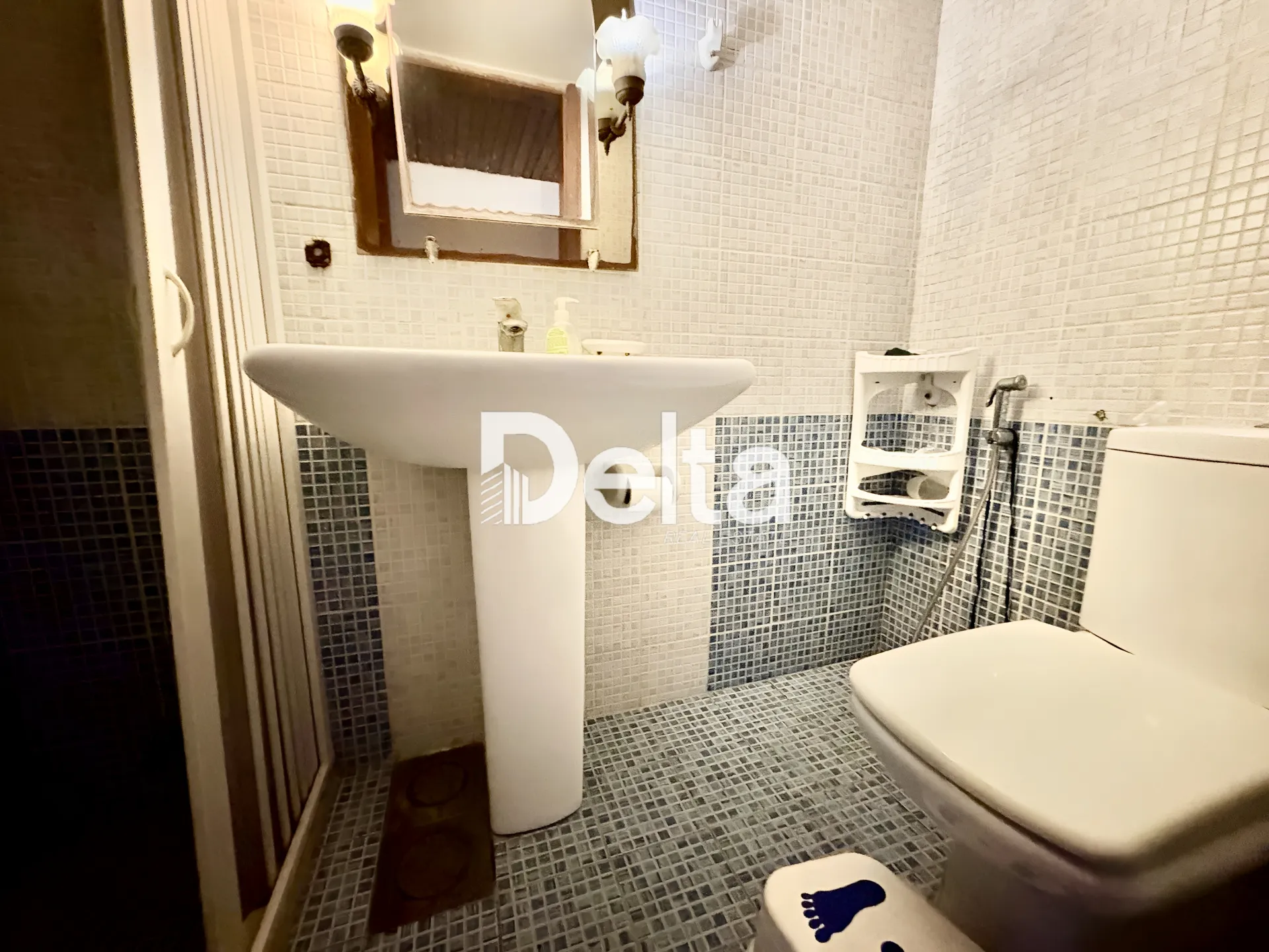 Apartment for rent in Sakiet el janzeer, beirut, lebanon