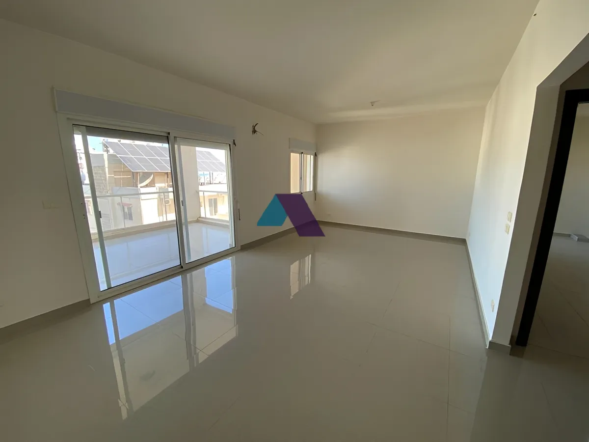 Apartment for Sale in Sarba - 3 bed, 3 bath