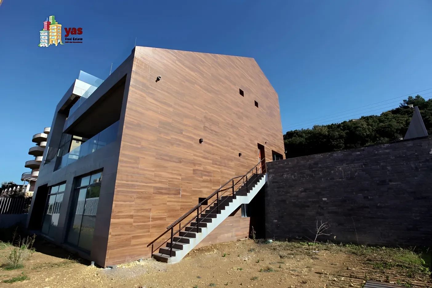 Villa for Sale in Halat