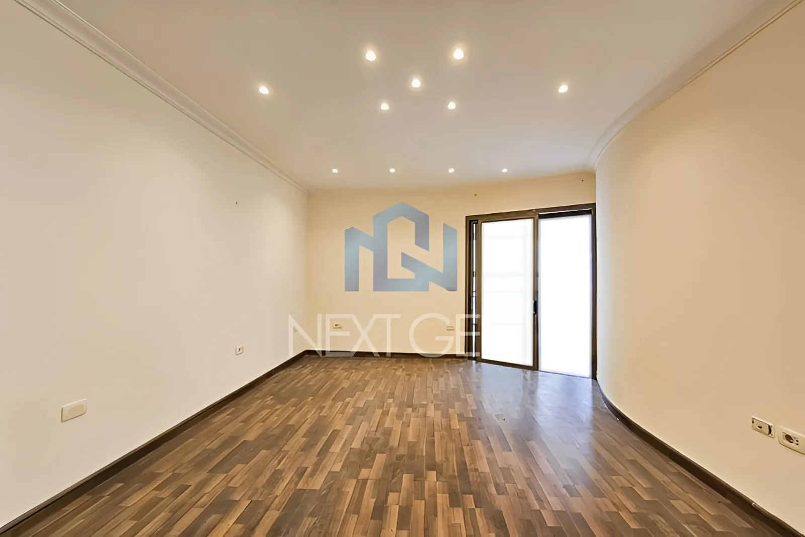 Apartment for Sale in Ramlet El Baida
