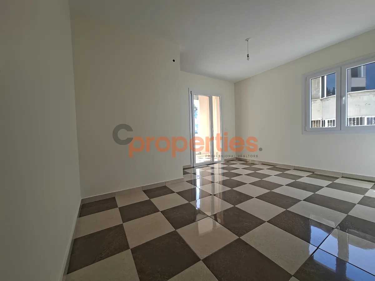 Apartment for Sale in Halat