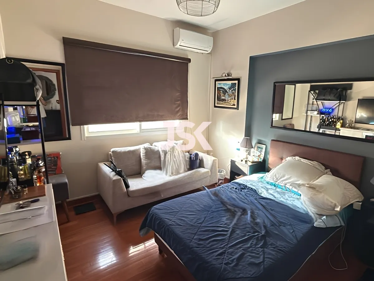 Office for Sale in Ras