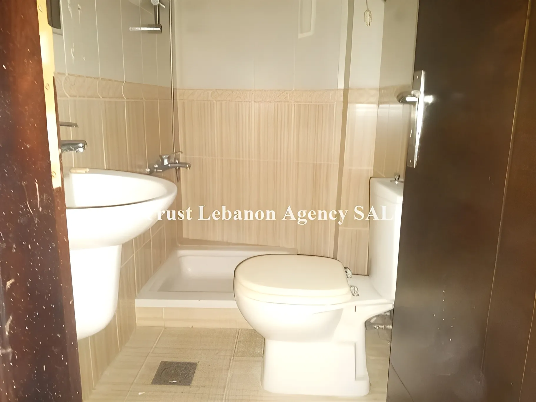 Office for rent in Beirut, Saifi
