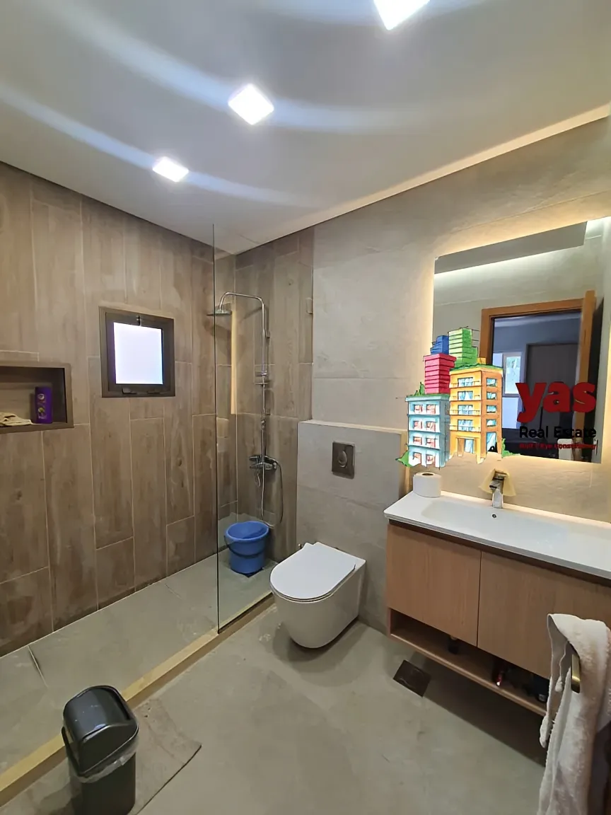 Villa for Sale in Ashqout