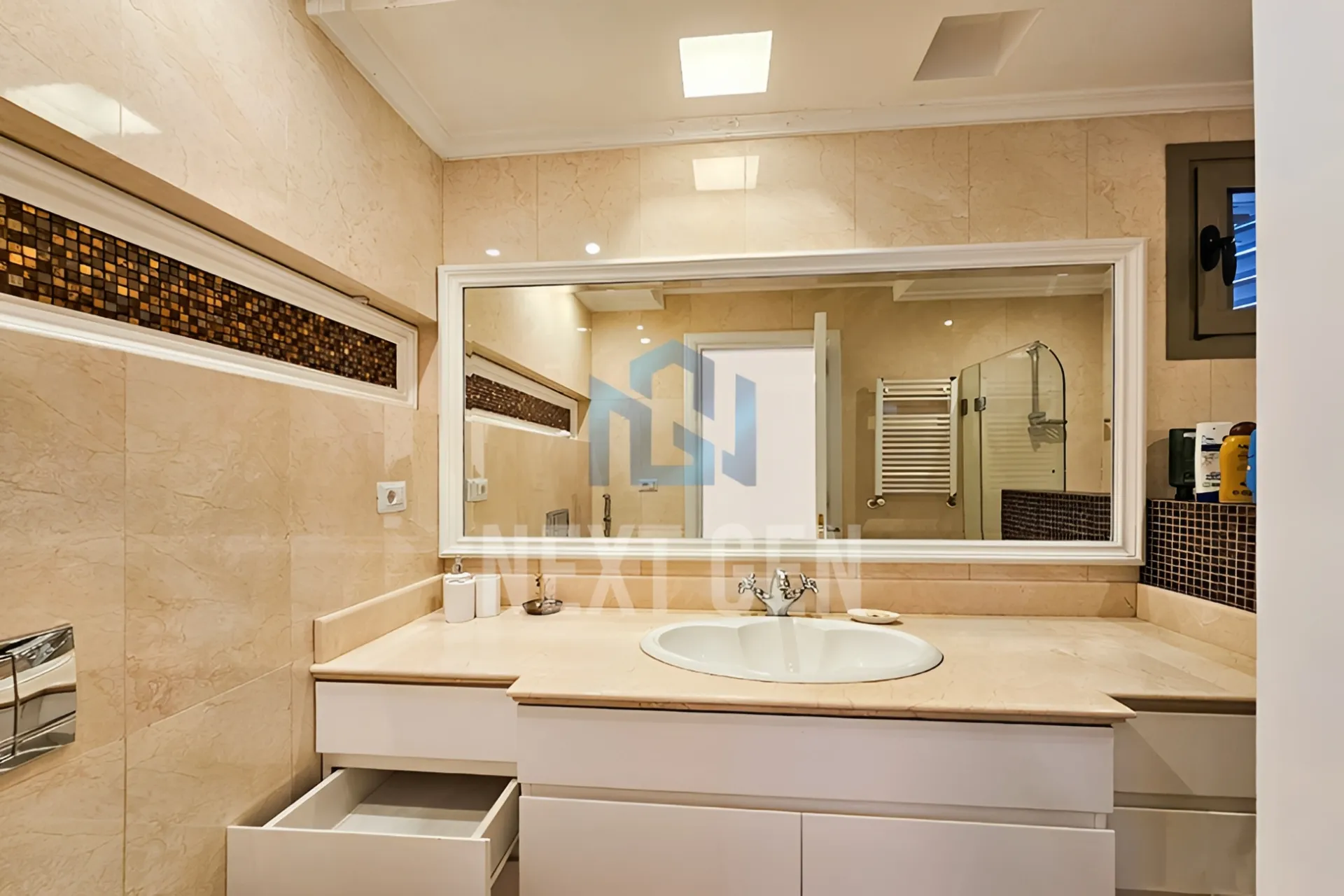 Apartment for rent in Raoucheh, Beirut, Lebanon