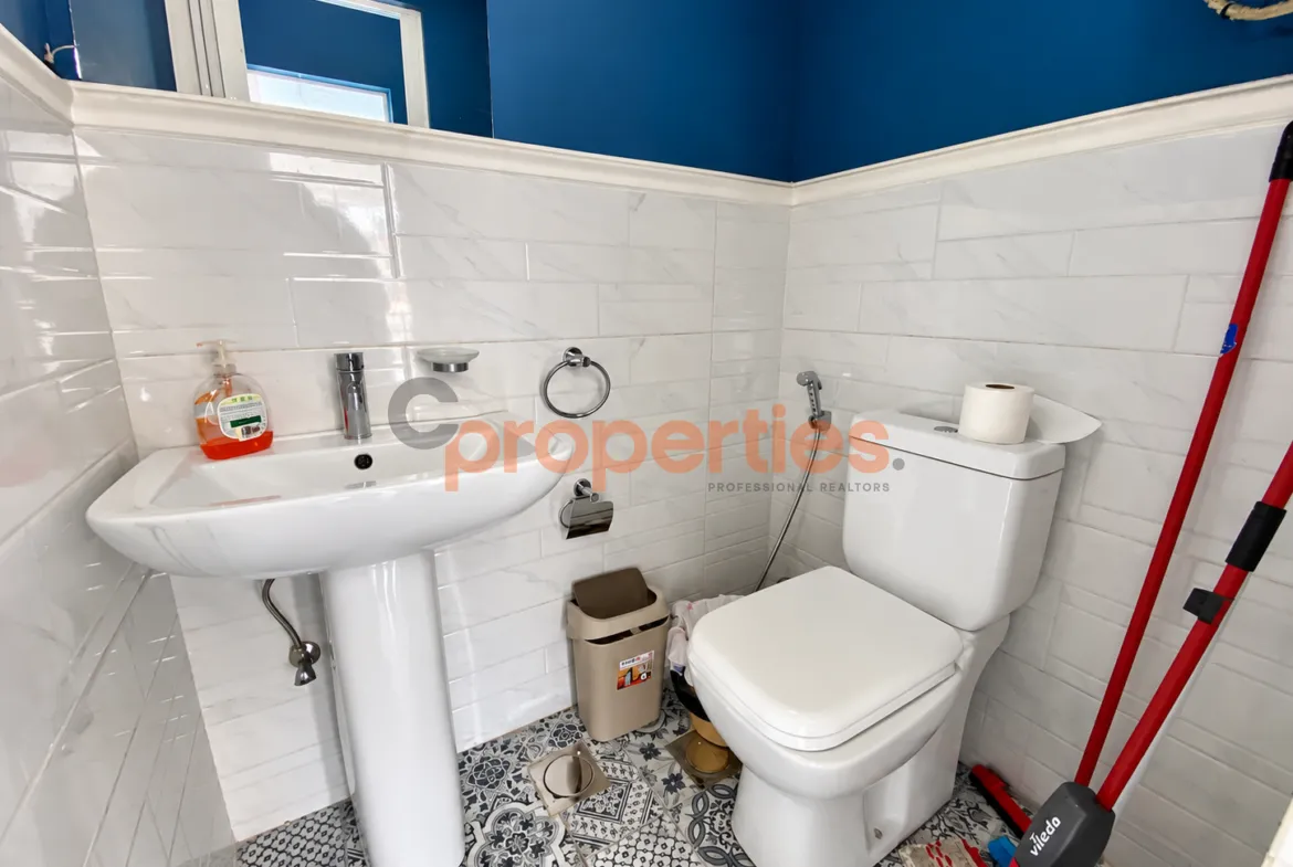 Office for Rent in Zalqa