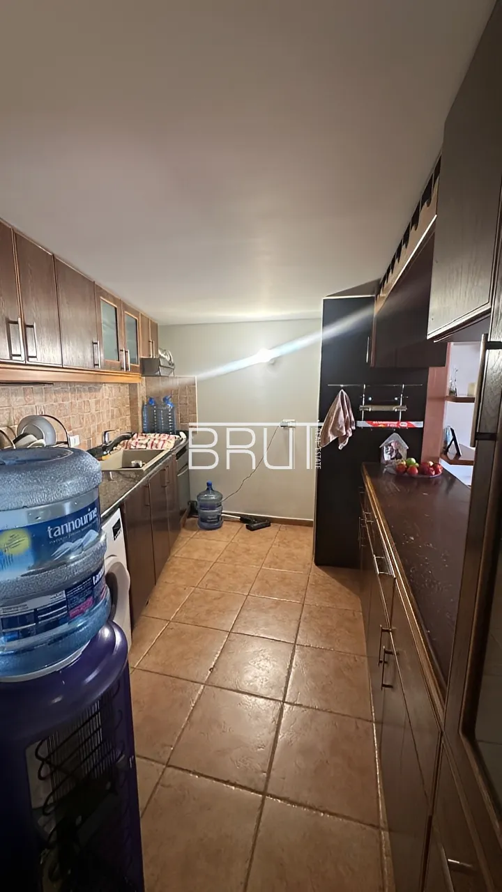 Chalet for Sale in Feitroun