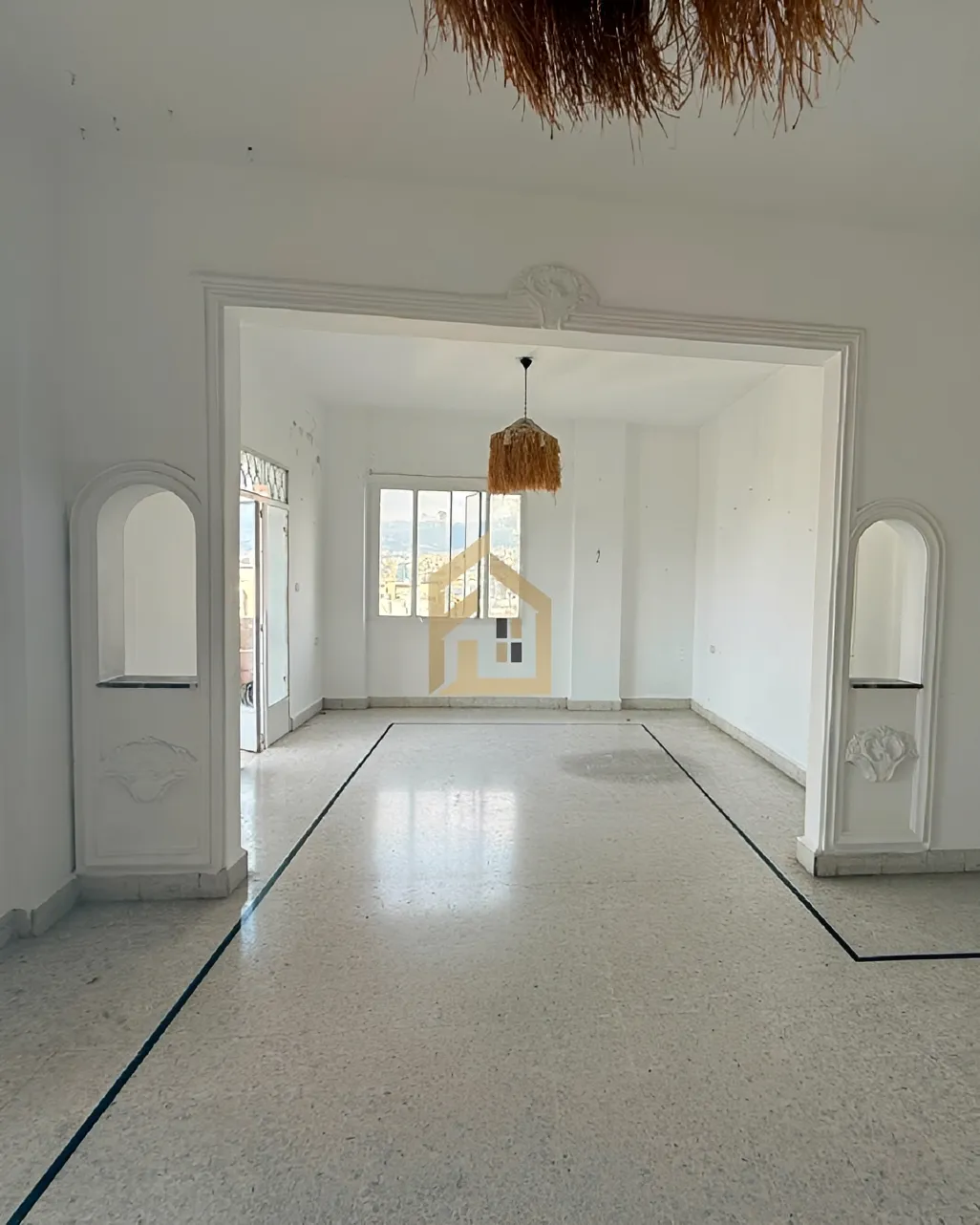 Apartment for rent in Achrafieh, Beirut, Lebanon - 3 bed, 3 bath