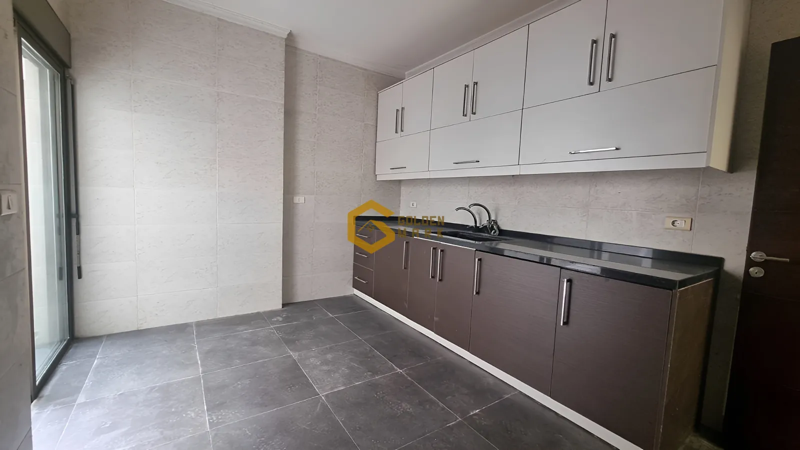 Apartment for Sale in Dik El Mehdi