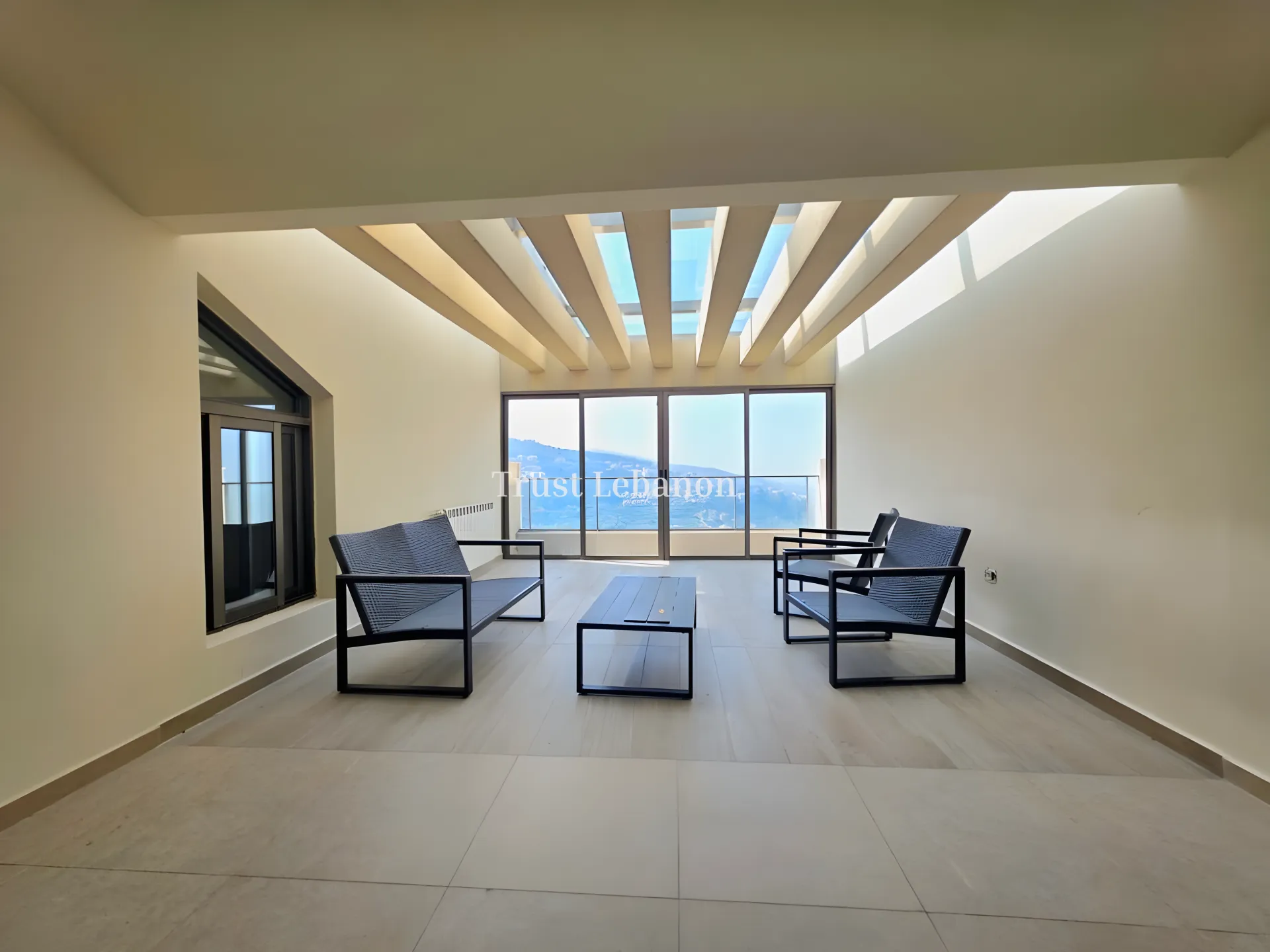 Duplex for sale in Rabweh, Bayrut, Lebanon - 4 bed, 5 bath