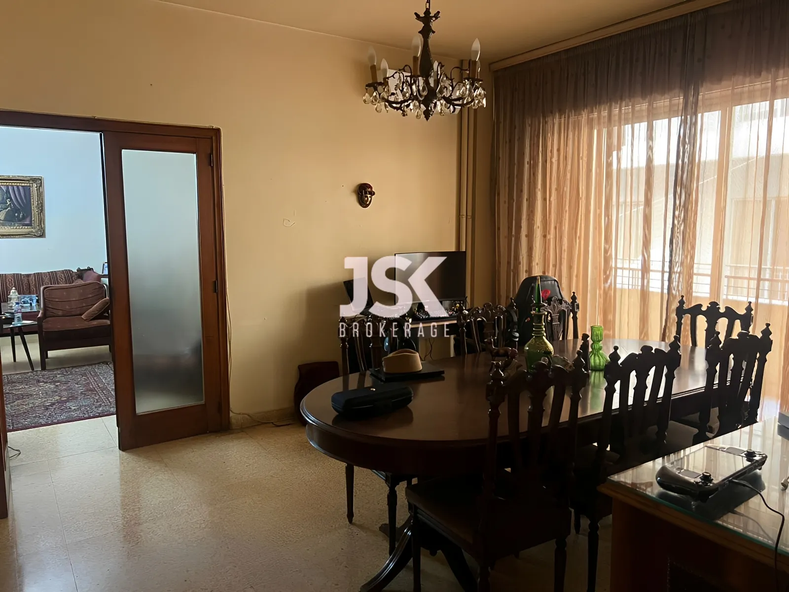 Apartment for Sale in Forn El Chebbak