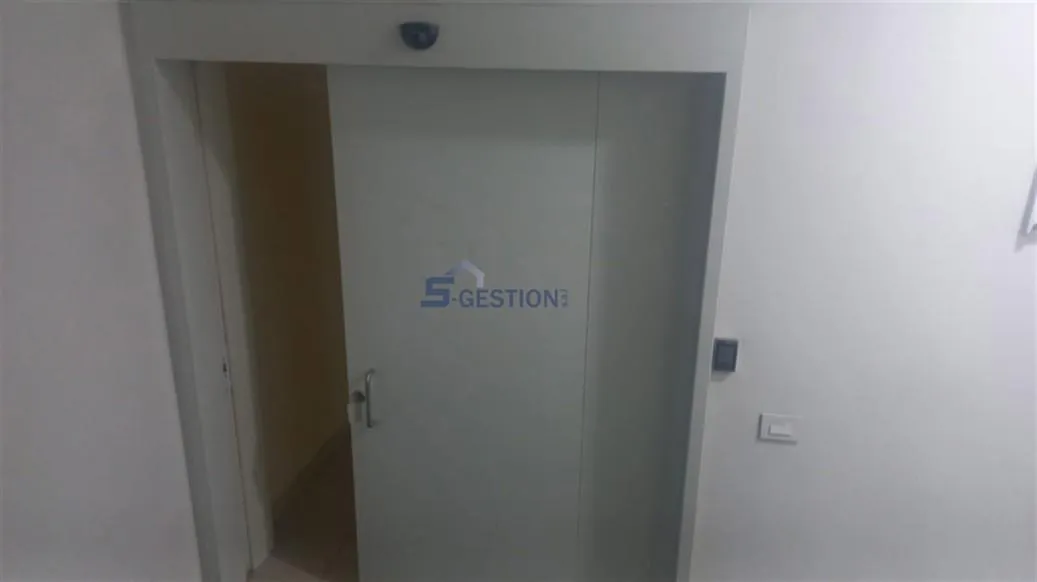 Office for rent in Zalqa