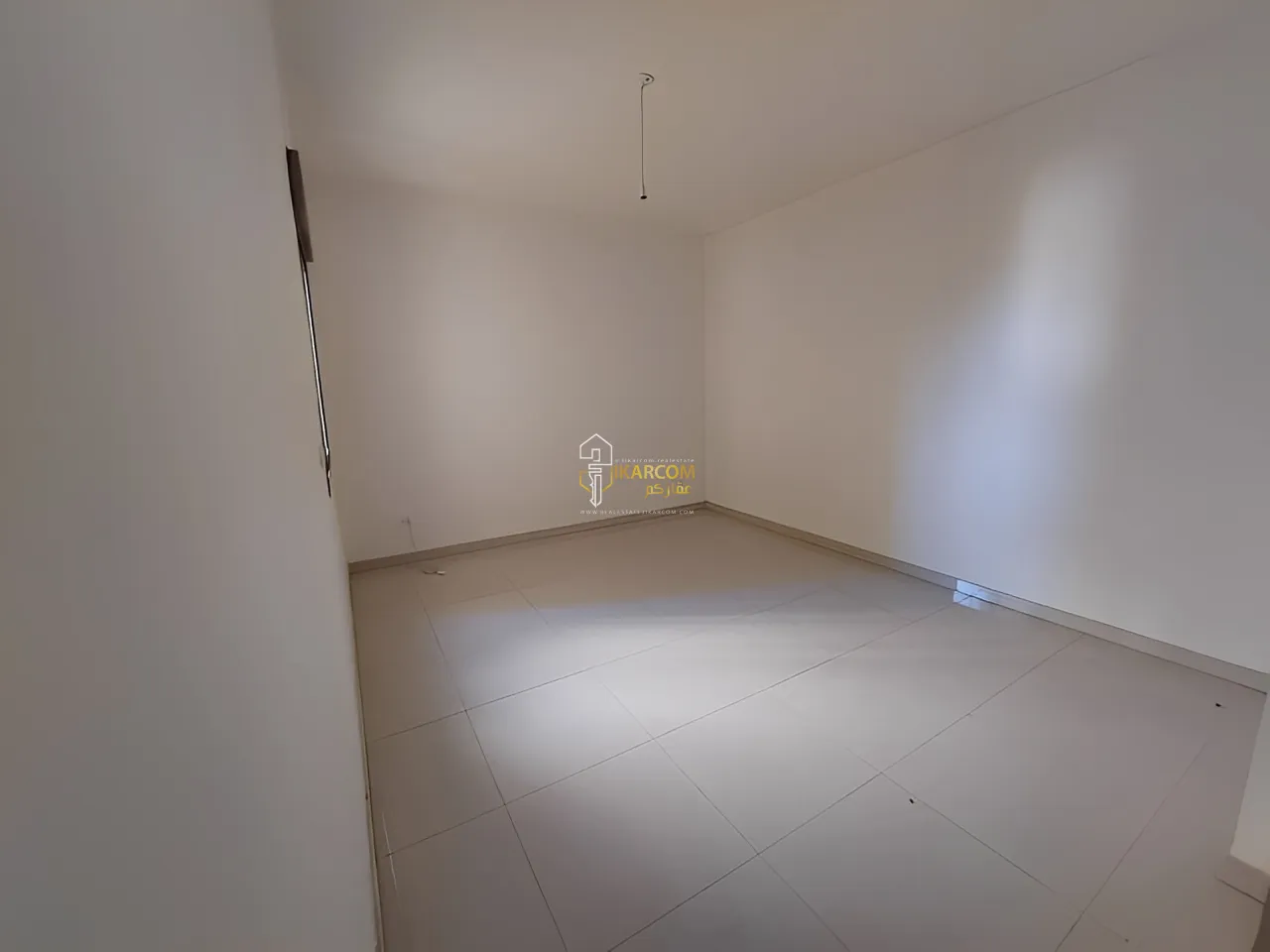 Apartment for Sale in Haret Sakher