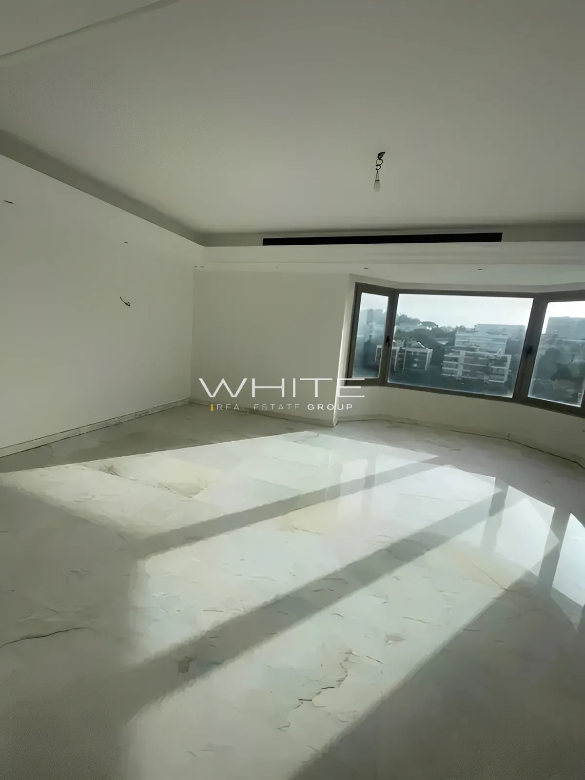 Apartment for Sale in Baabda - 4 bed, 4 bath