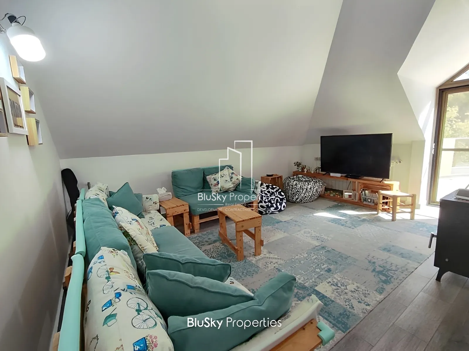 Duplex for Sale in Baabdat