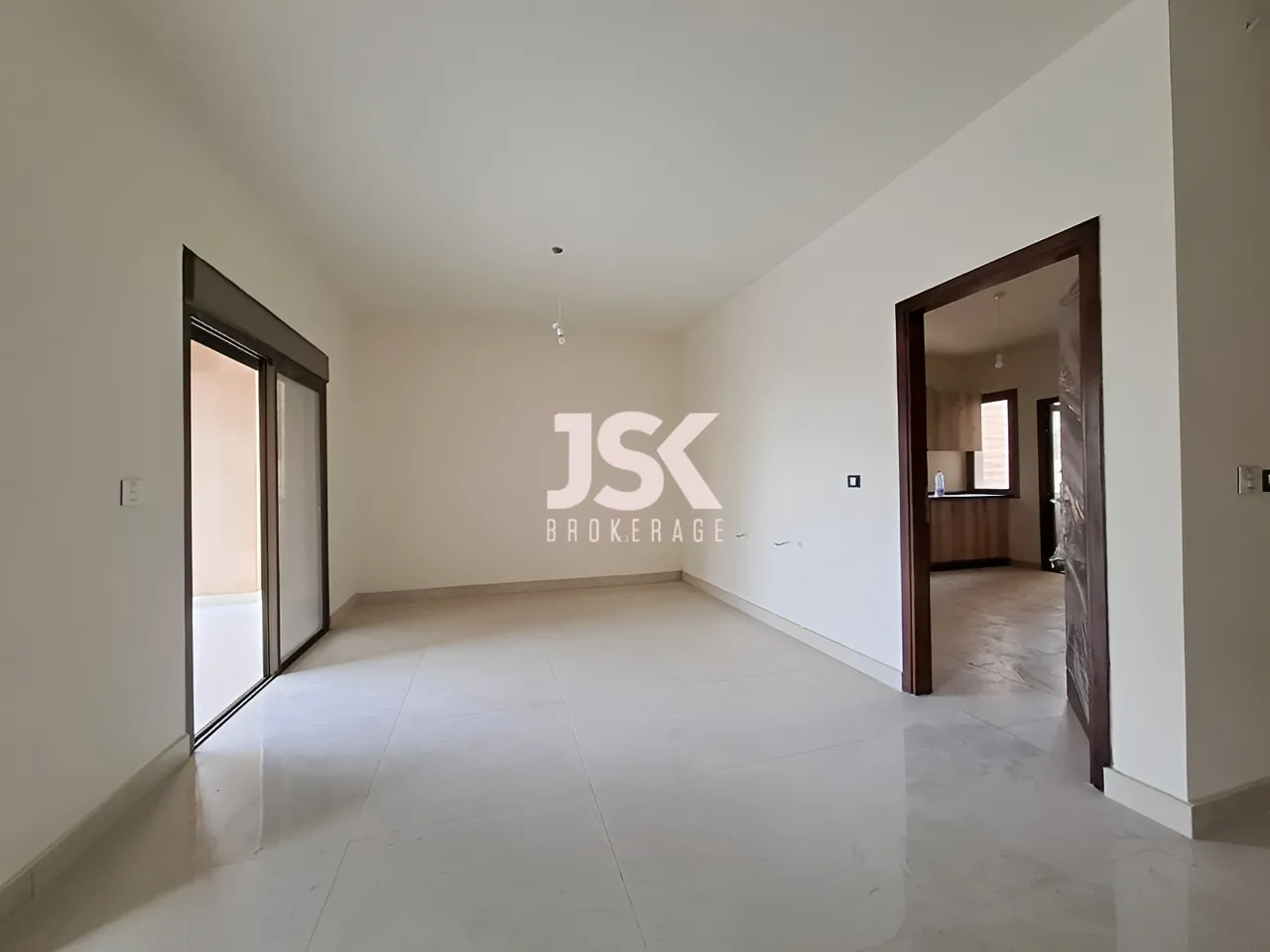 Apartment for Rent in Ballouneh