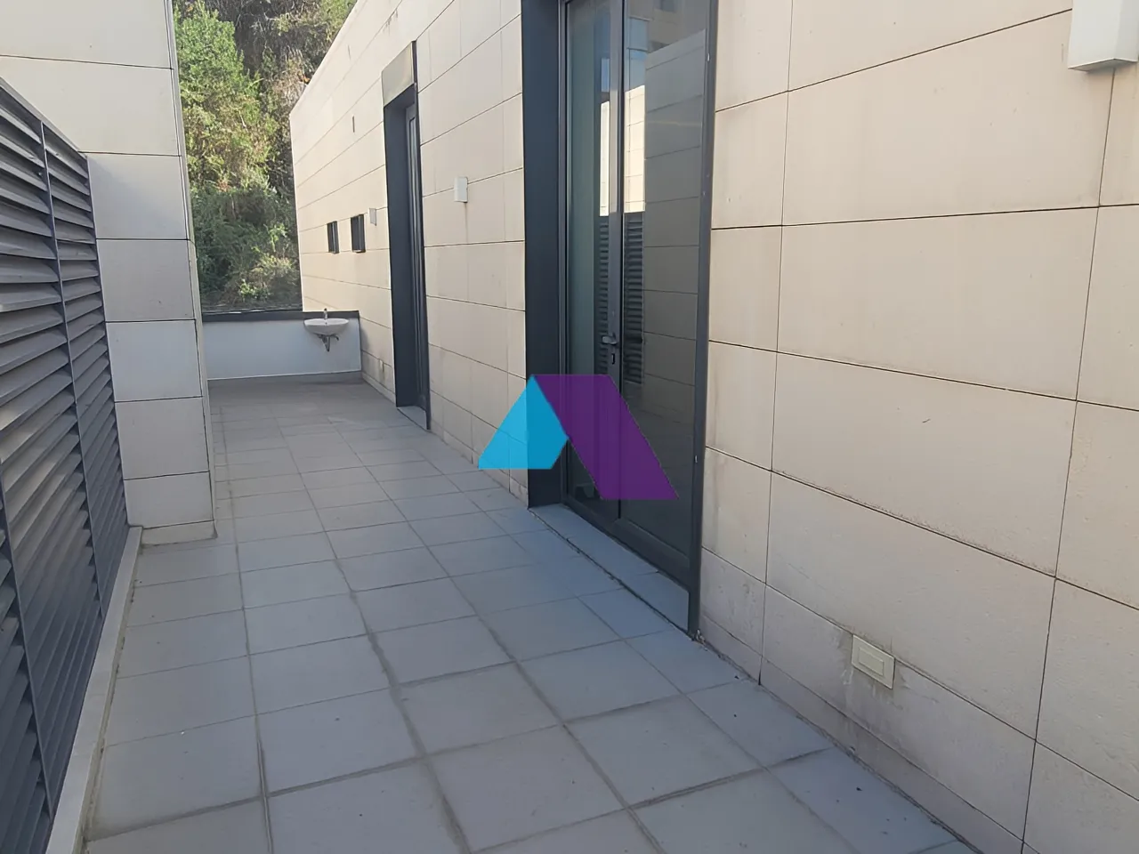 Apartment for Sale in Hazmieh - 4 bed, 5 bath
