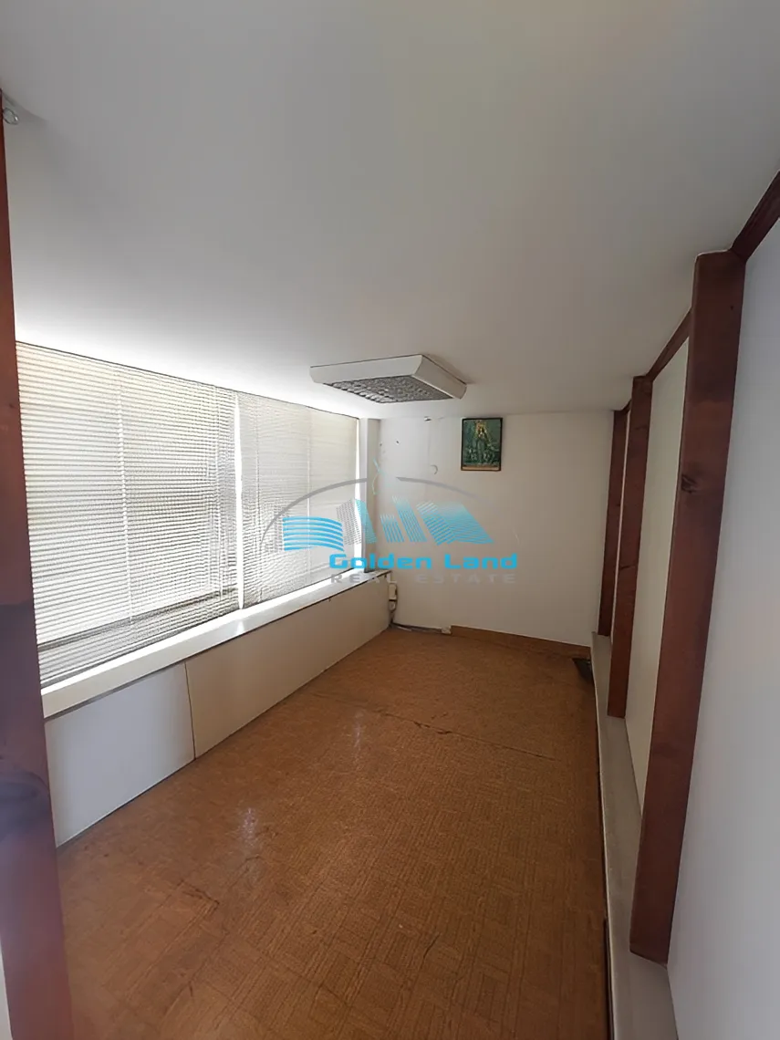 Shop for rent in Bsalim