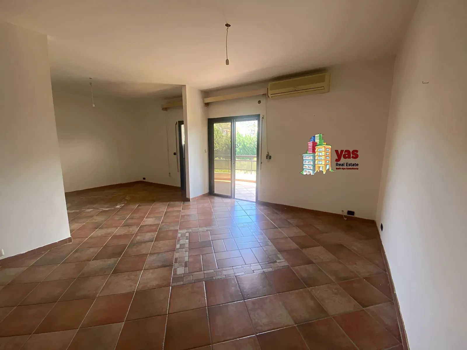 Apartment for Sale in Adma - 3 bed, 2 bath