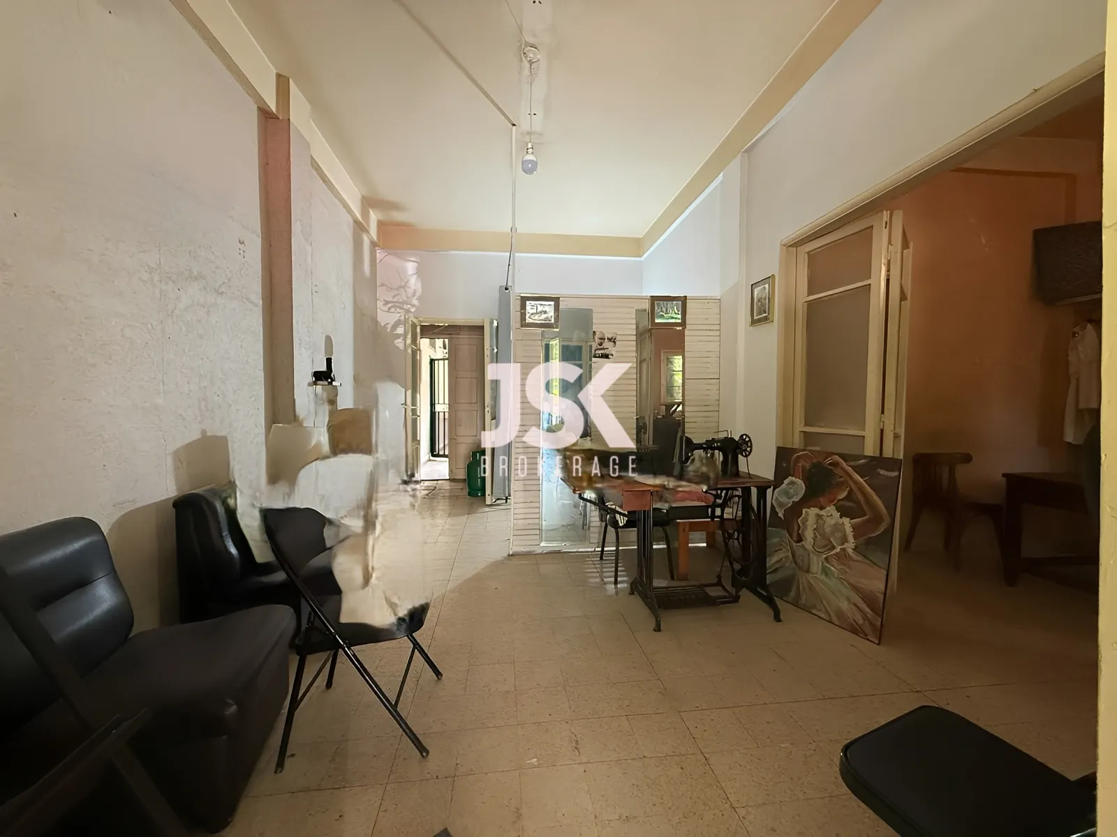 Apartment for Sale in Achrafieh - 1 bed, 60 bath
