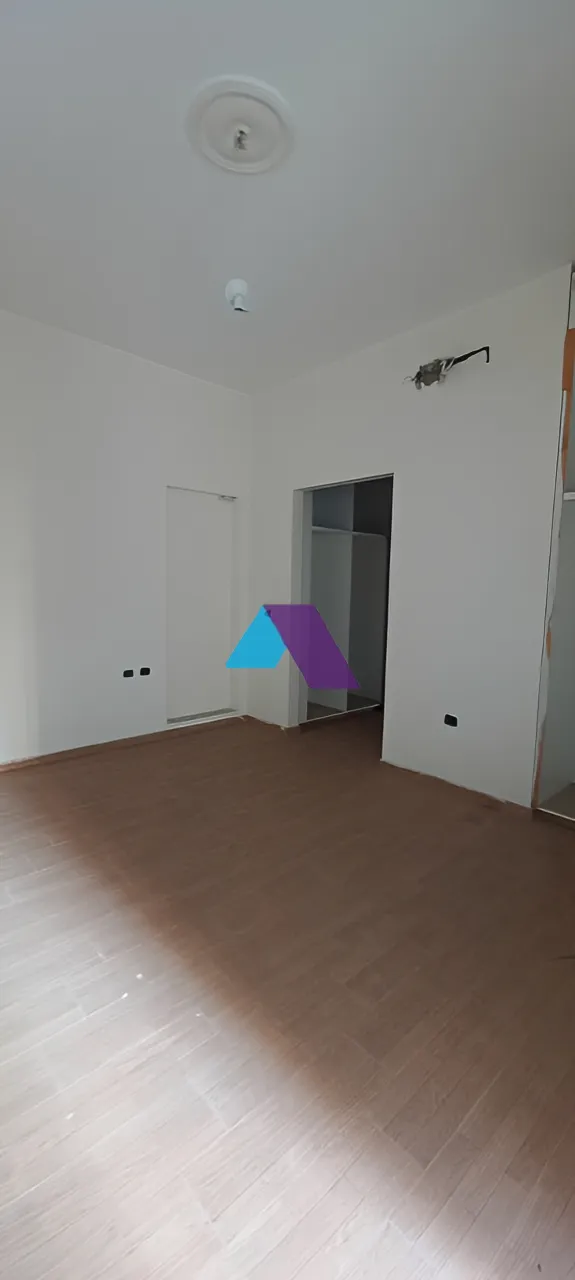 Apartment for Sale in Achrafieh - 3 bed, 4 bath