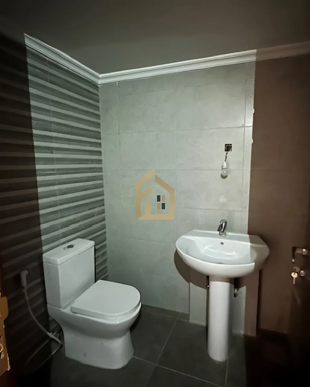 Apartment for sale in Bourj Abi Haydar, Beirut, Lebanon - 2 bed, 2 bath