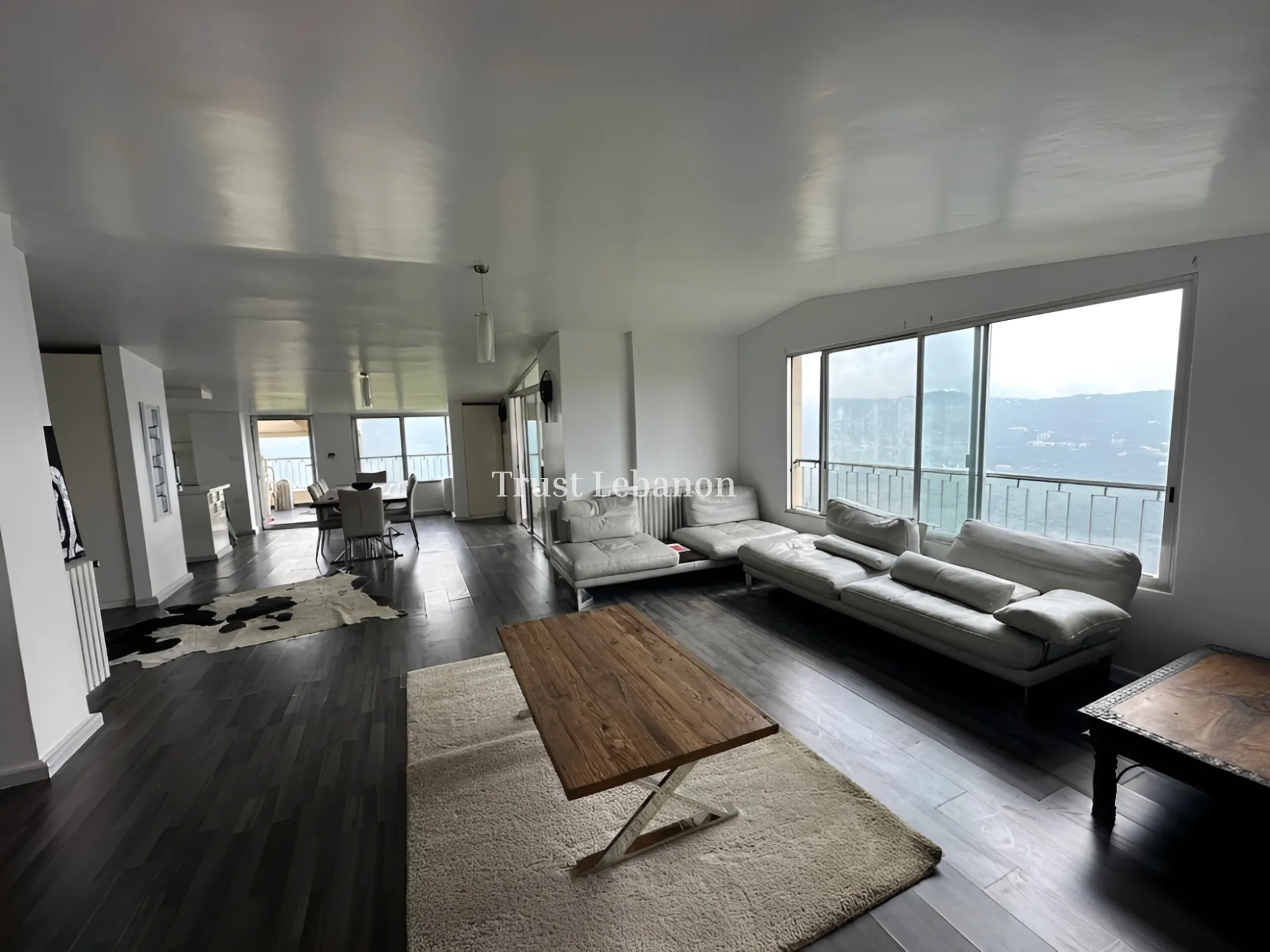 Penthouse for Sale in Broummana, Lebanon - 3 bed, 5 bath
