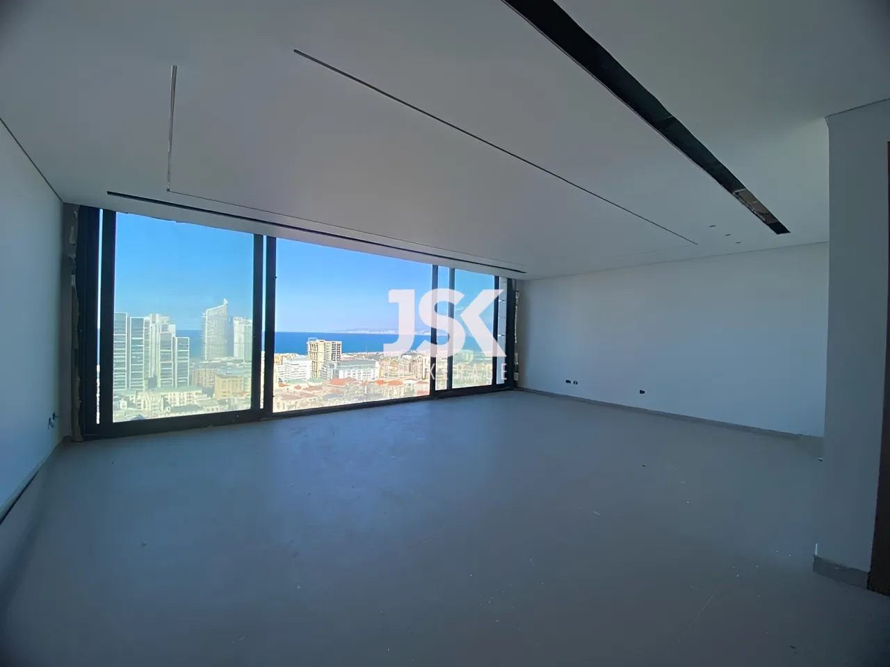 Apartment for Sale in Blat - 3 bed, 4 bath