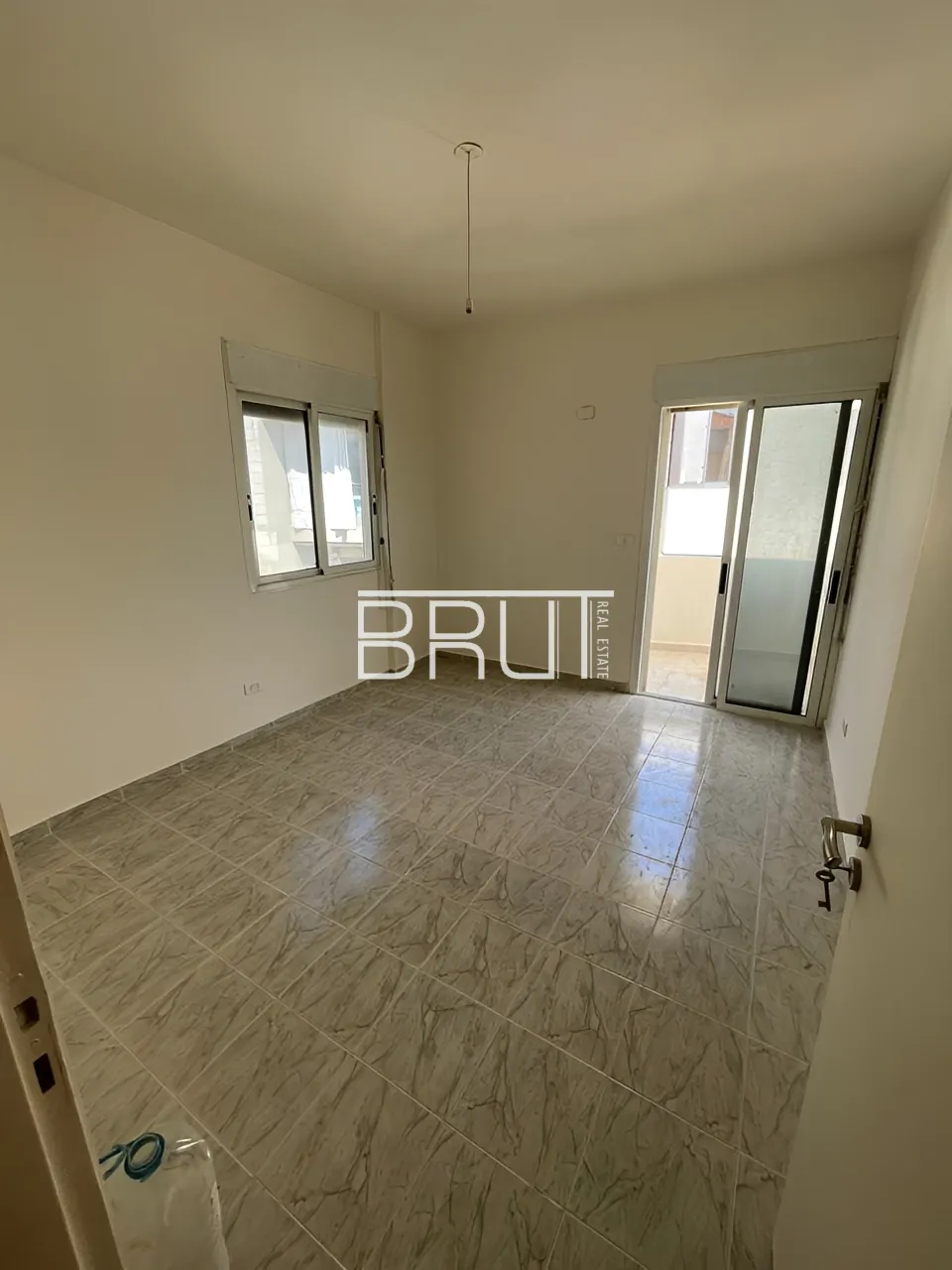 Apartment for Sale in Sheileh