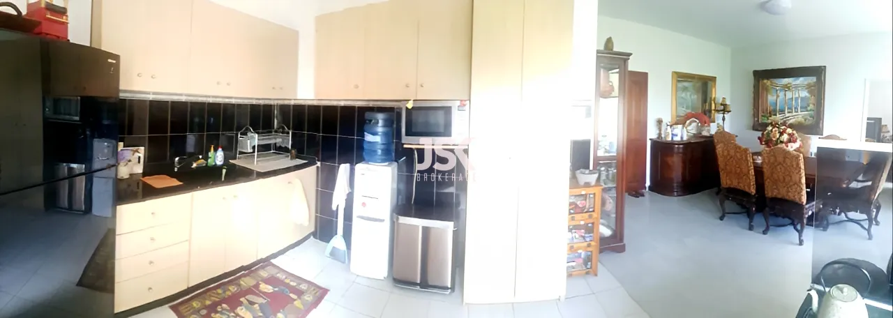 Building for Sale in Faitroun