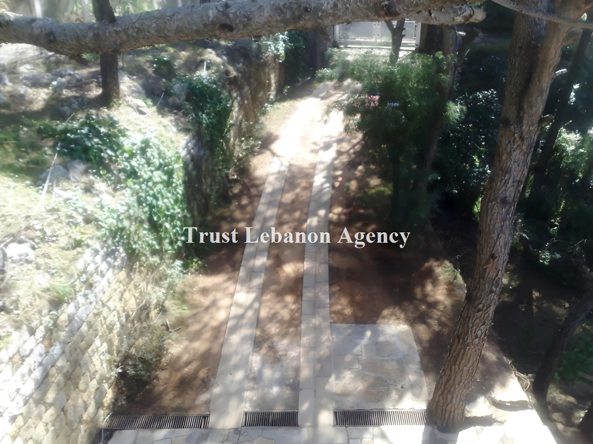 Villa for Sale in Metn Ain saade Lebanon - 6 bed, 6 bath