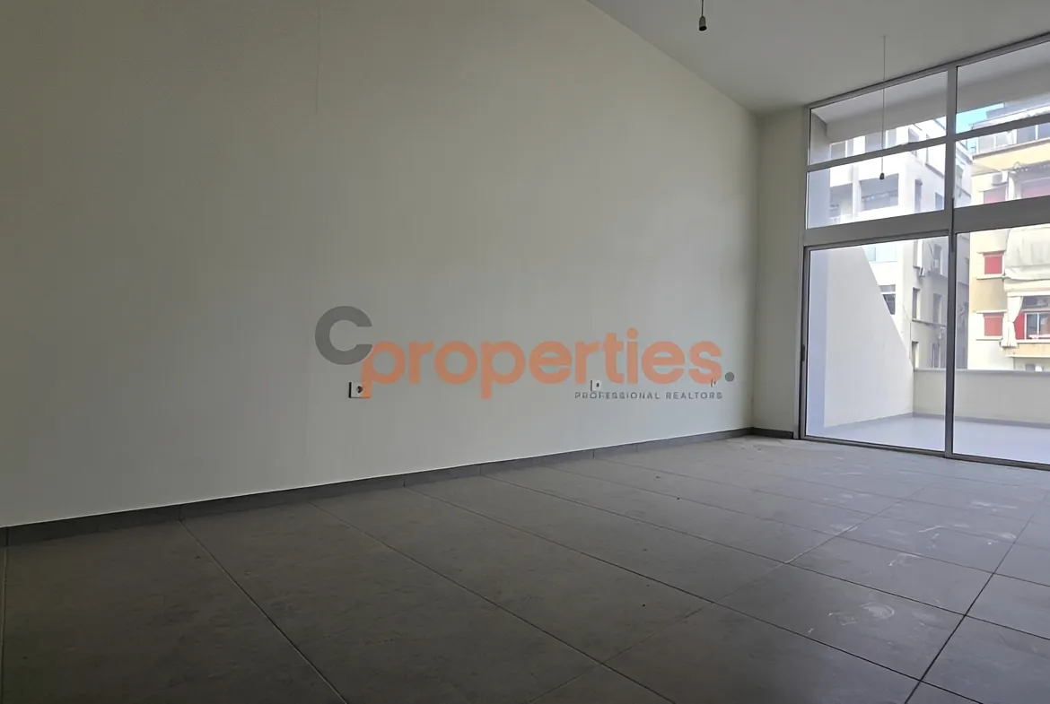 Office for Sale in Forn El Chebbak