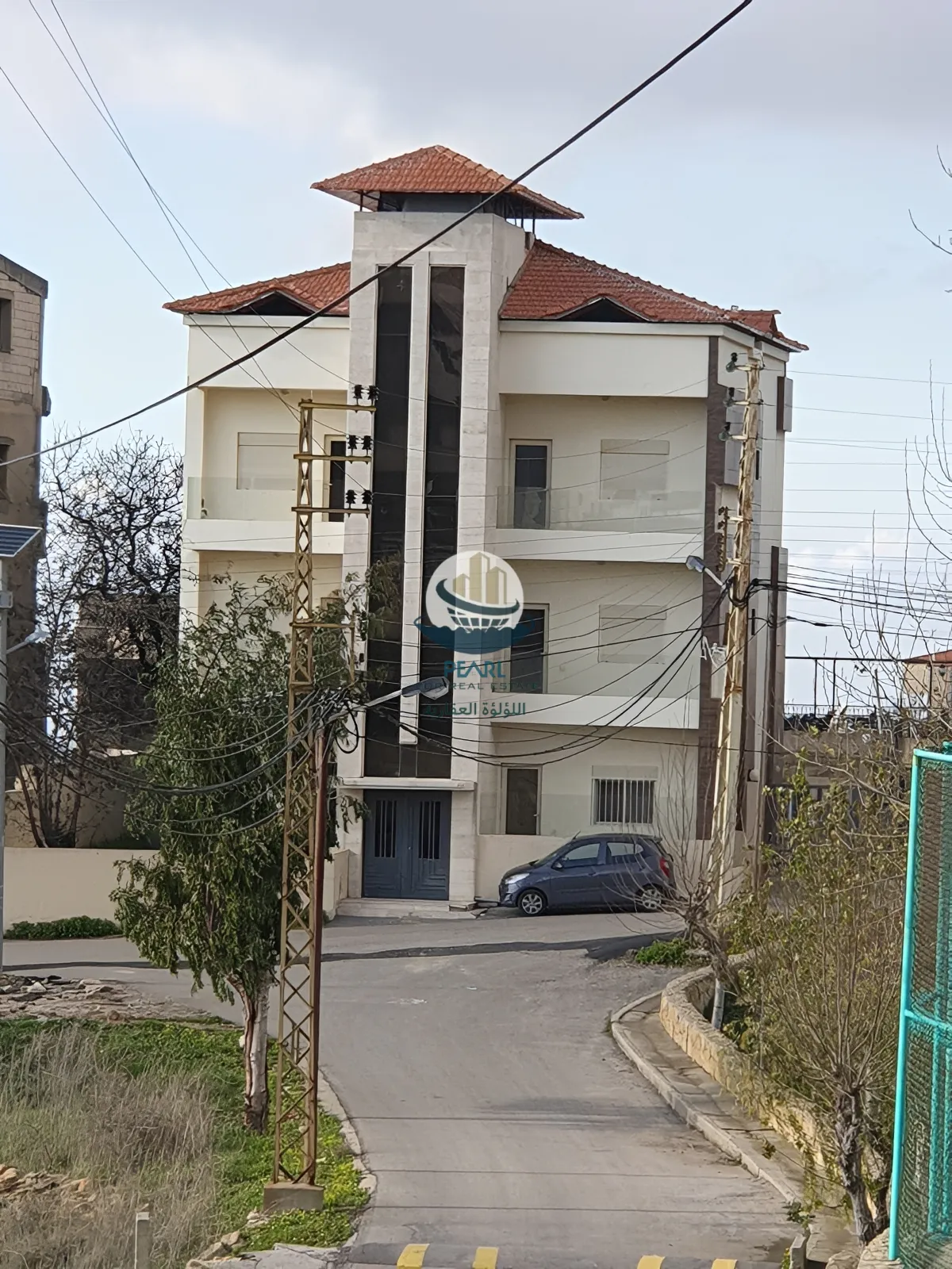 Commercial Building for sale in Bhamdoun