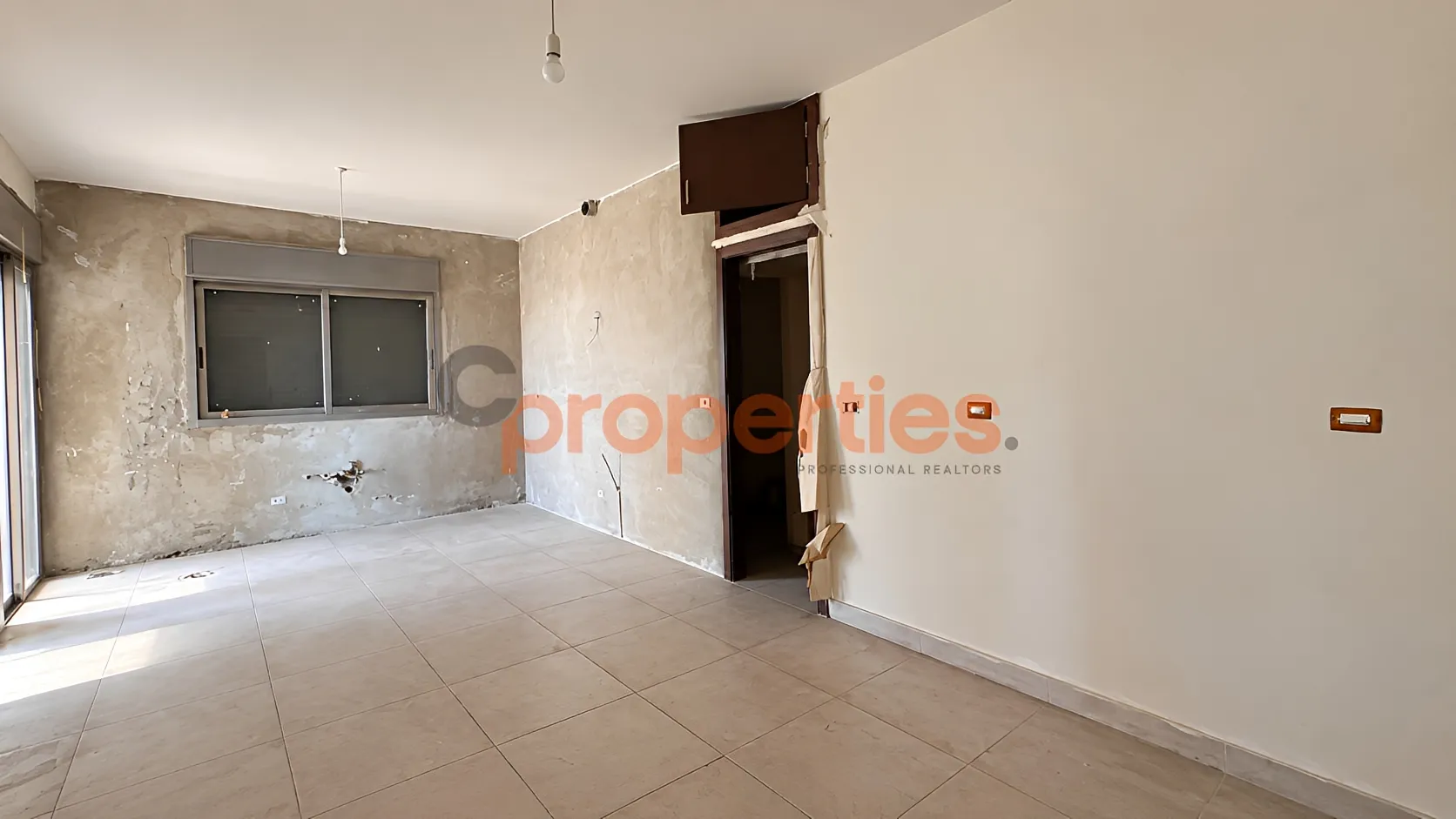 Apartment for Sale in Cornet Chahwan