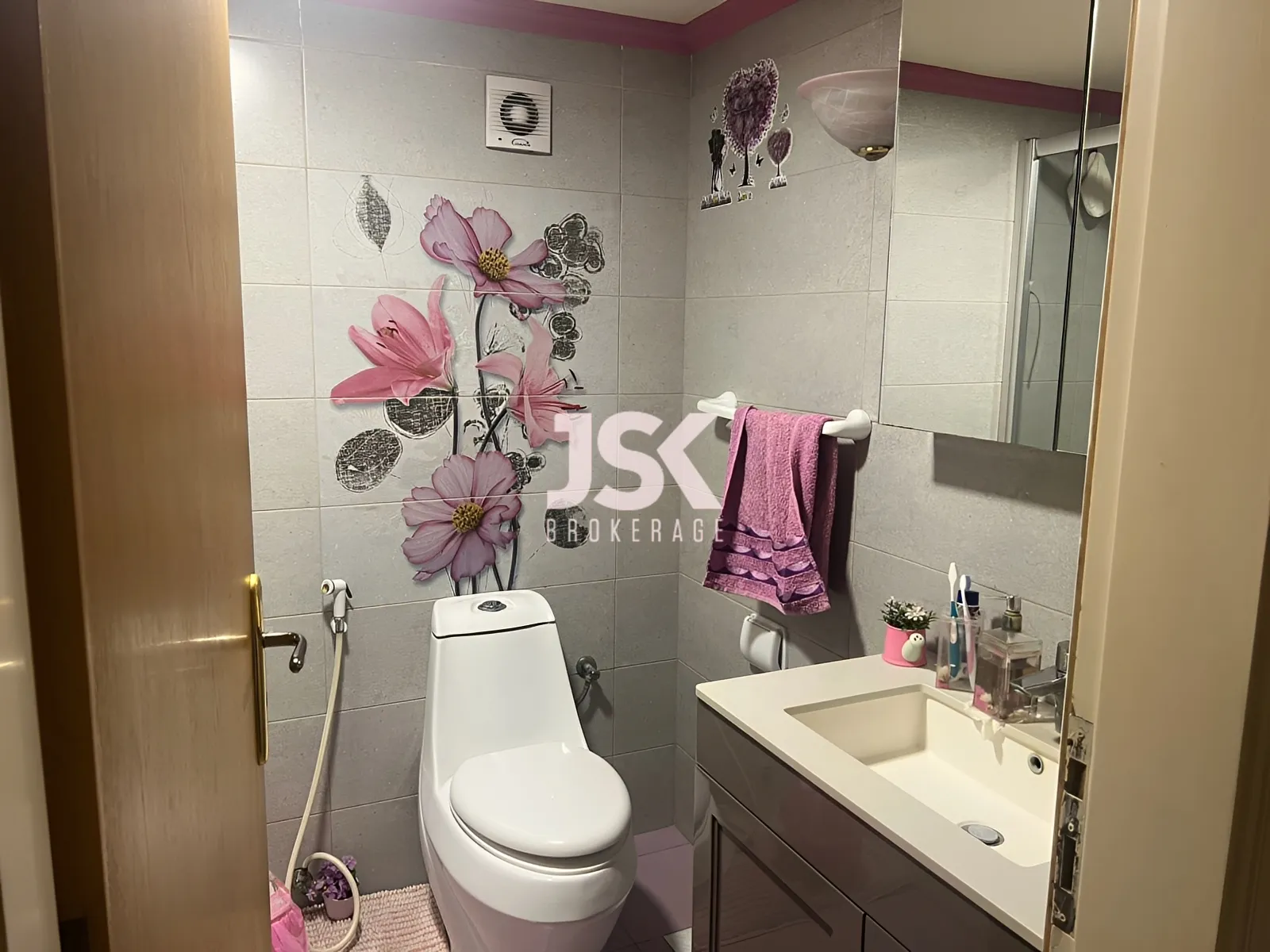 Apartment for Sale in Jnah