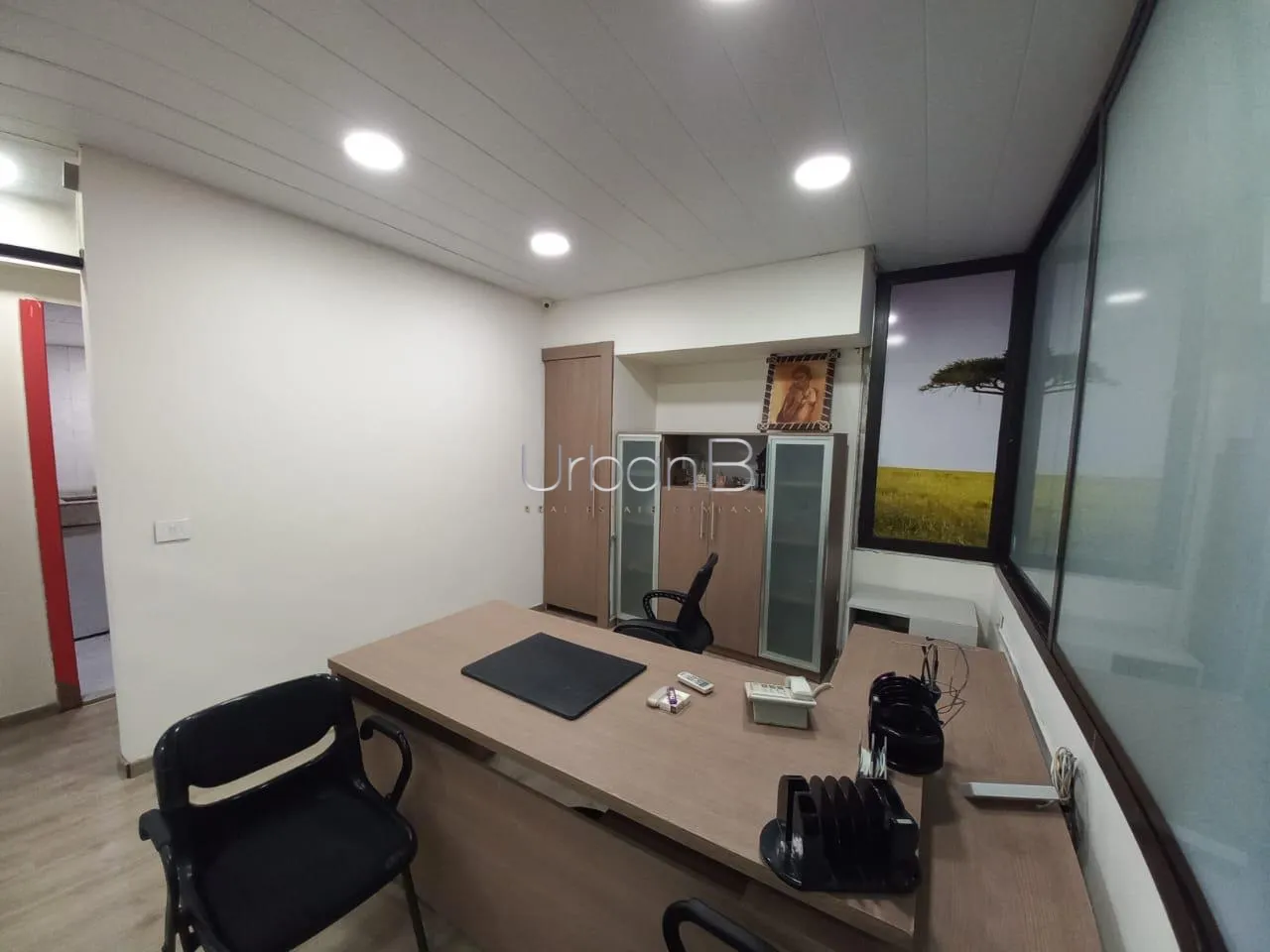 Office for rent in Forn el chebbak, lebanon