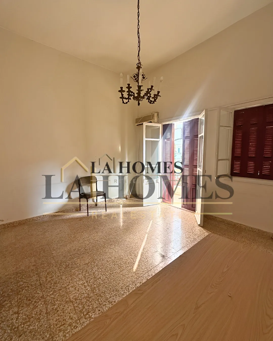 Apartment for sale in Furn El Chebak