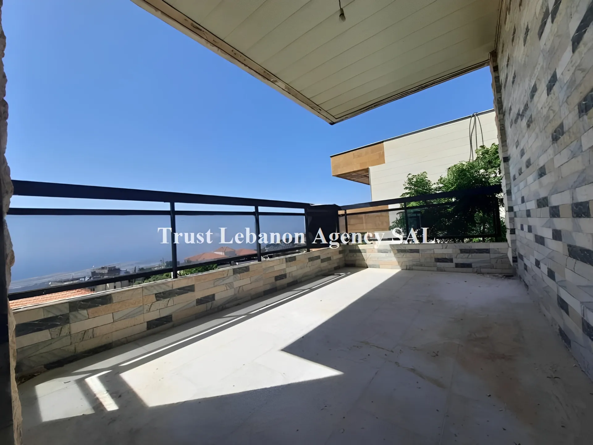 Apartment for Sale in Alay Lebanon