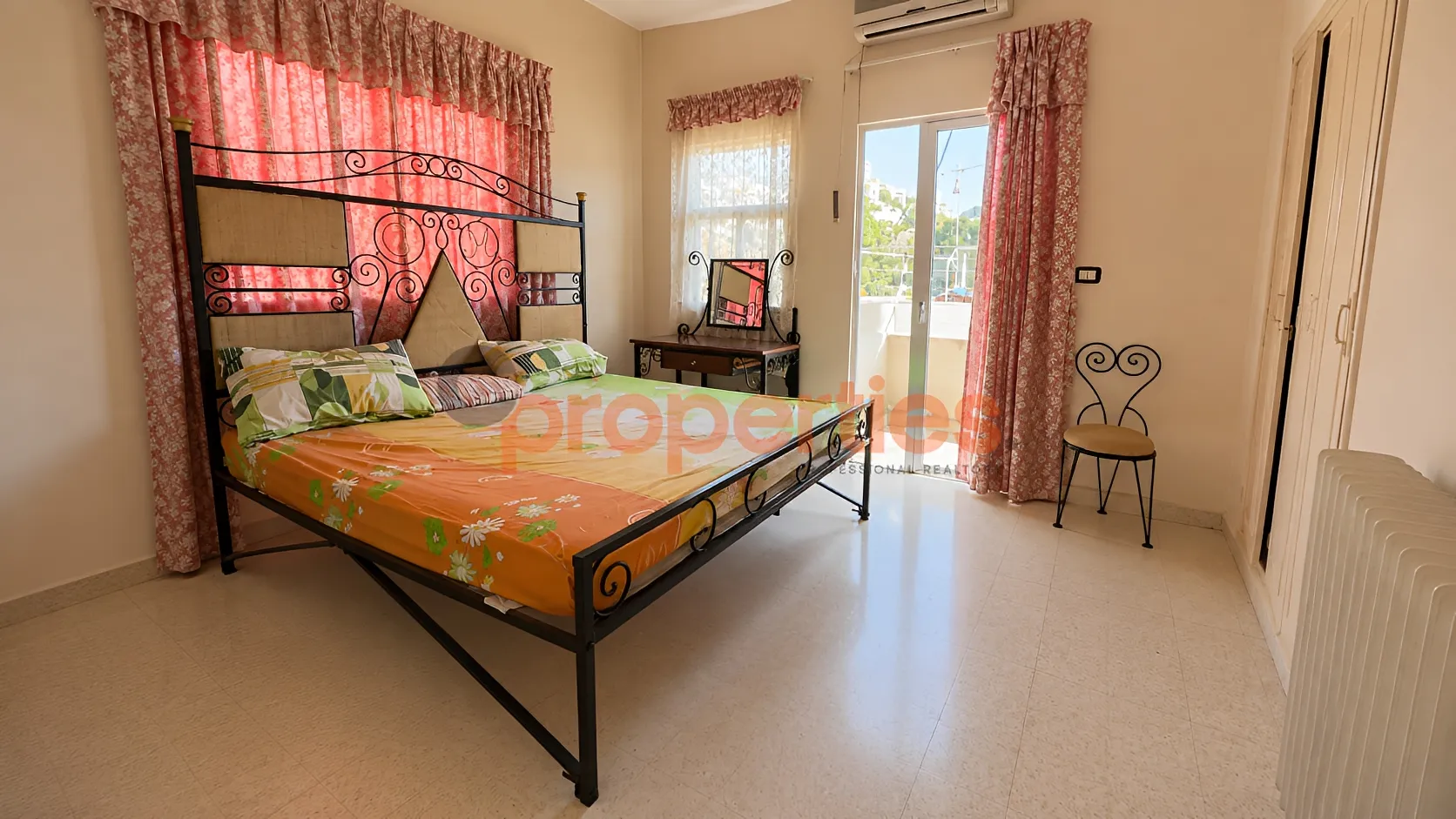 Apartment for Sale in Aachqout
