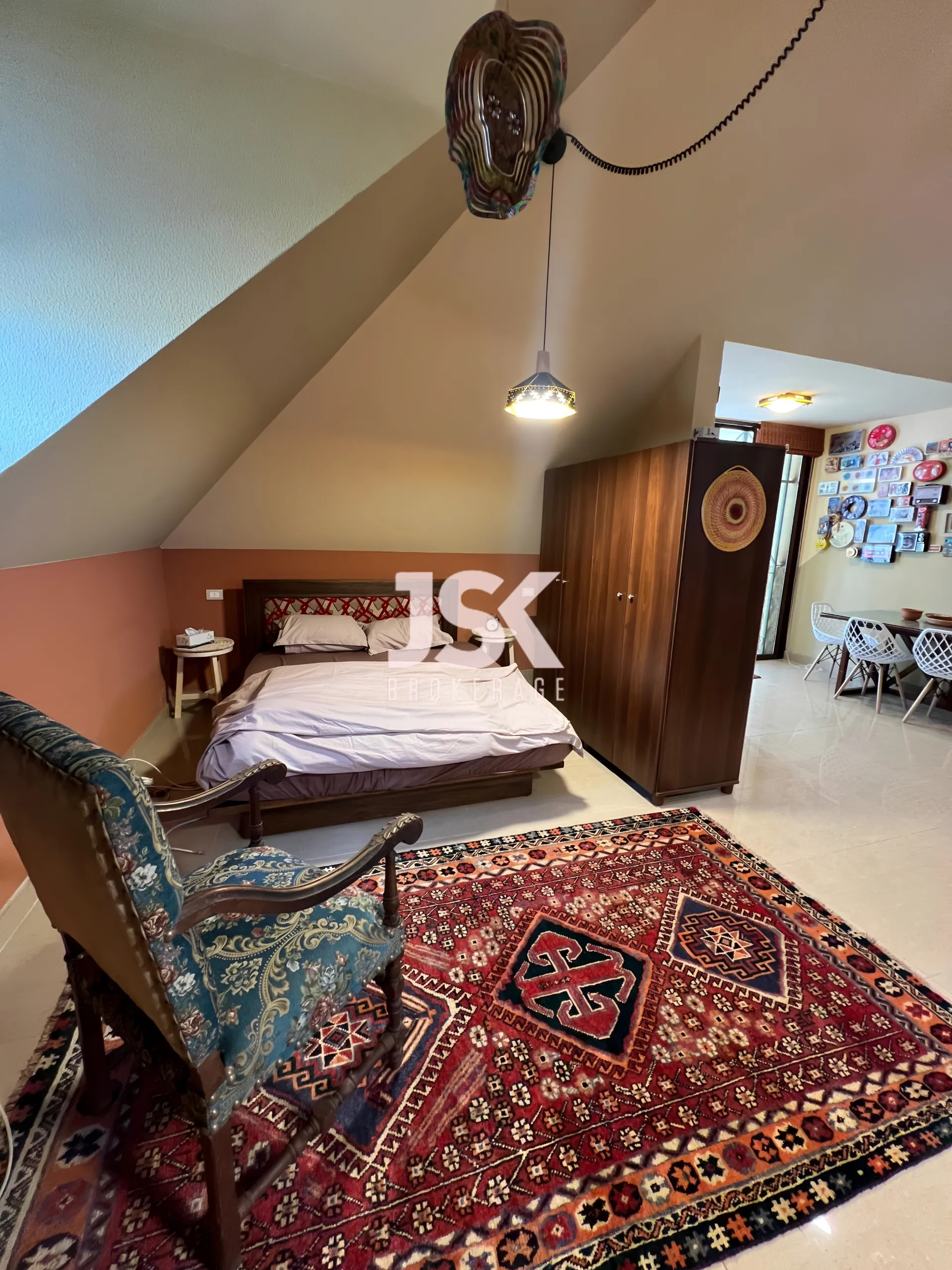 Apartment for Rent in Aamchit