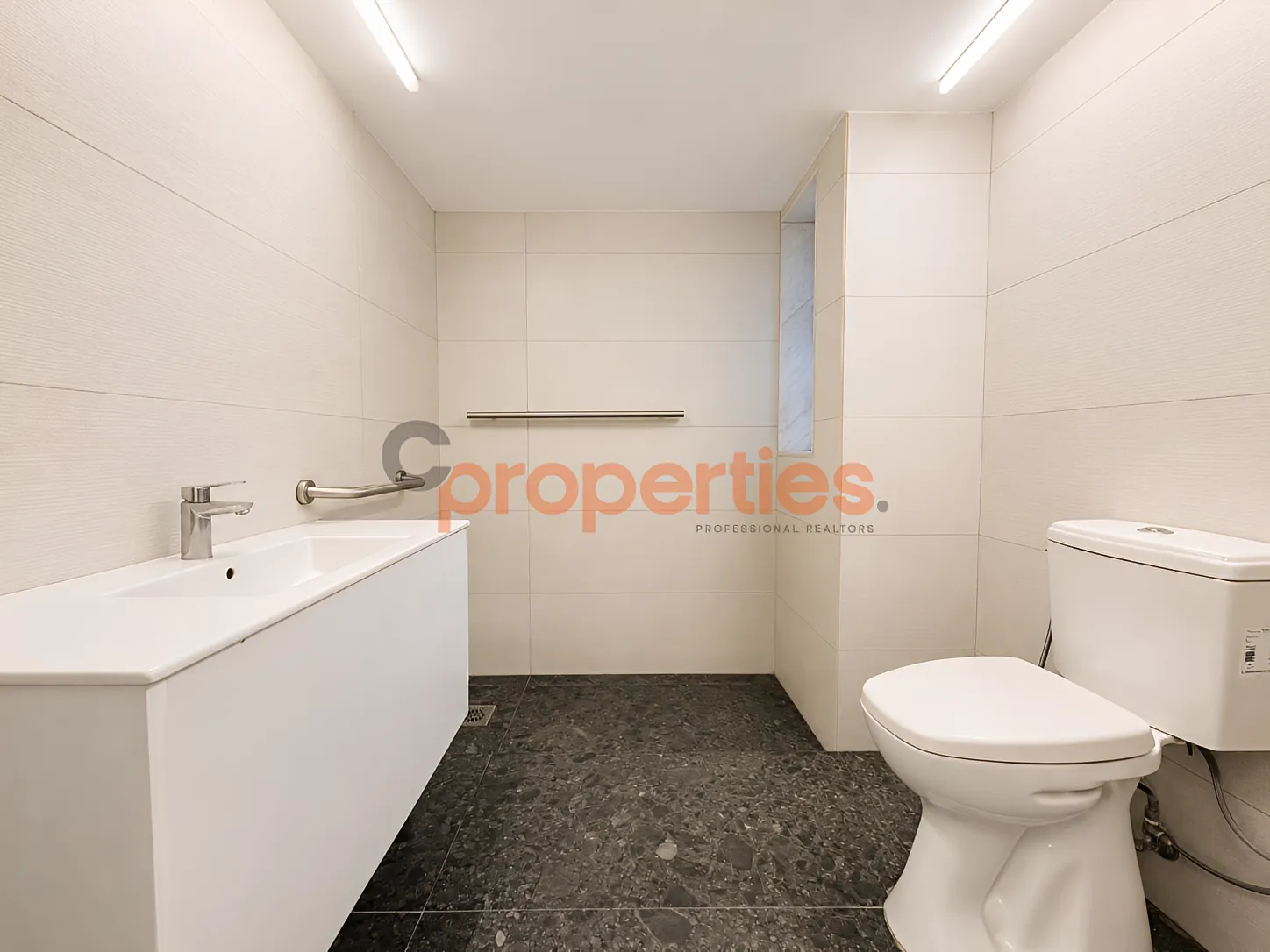 Apartment for sale in Hamra, Beirut, Lebanon