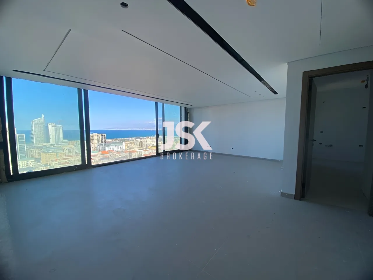 Apartment for Sale in Blat - 3 bed, 4 bath