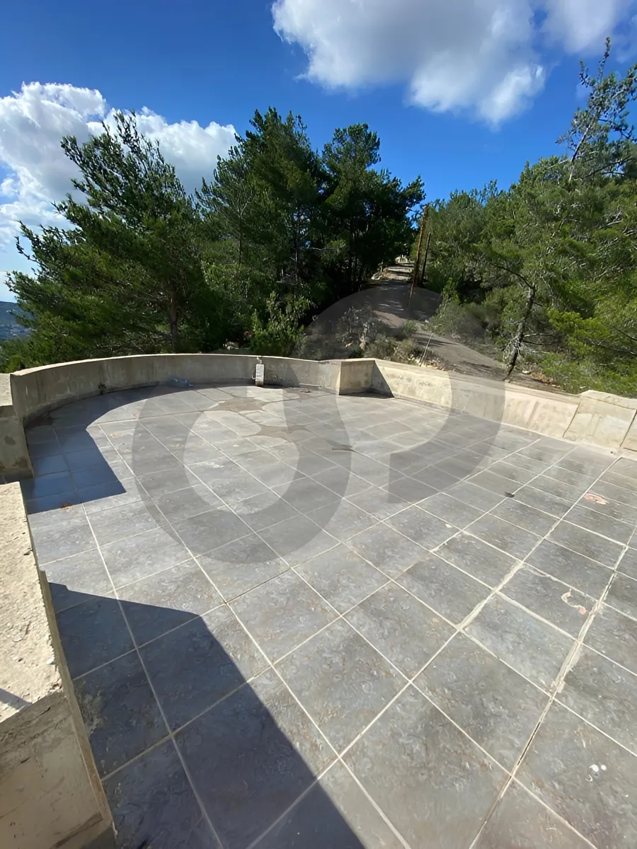 Villa for Sale in Baisour