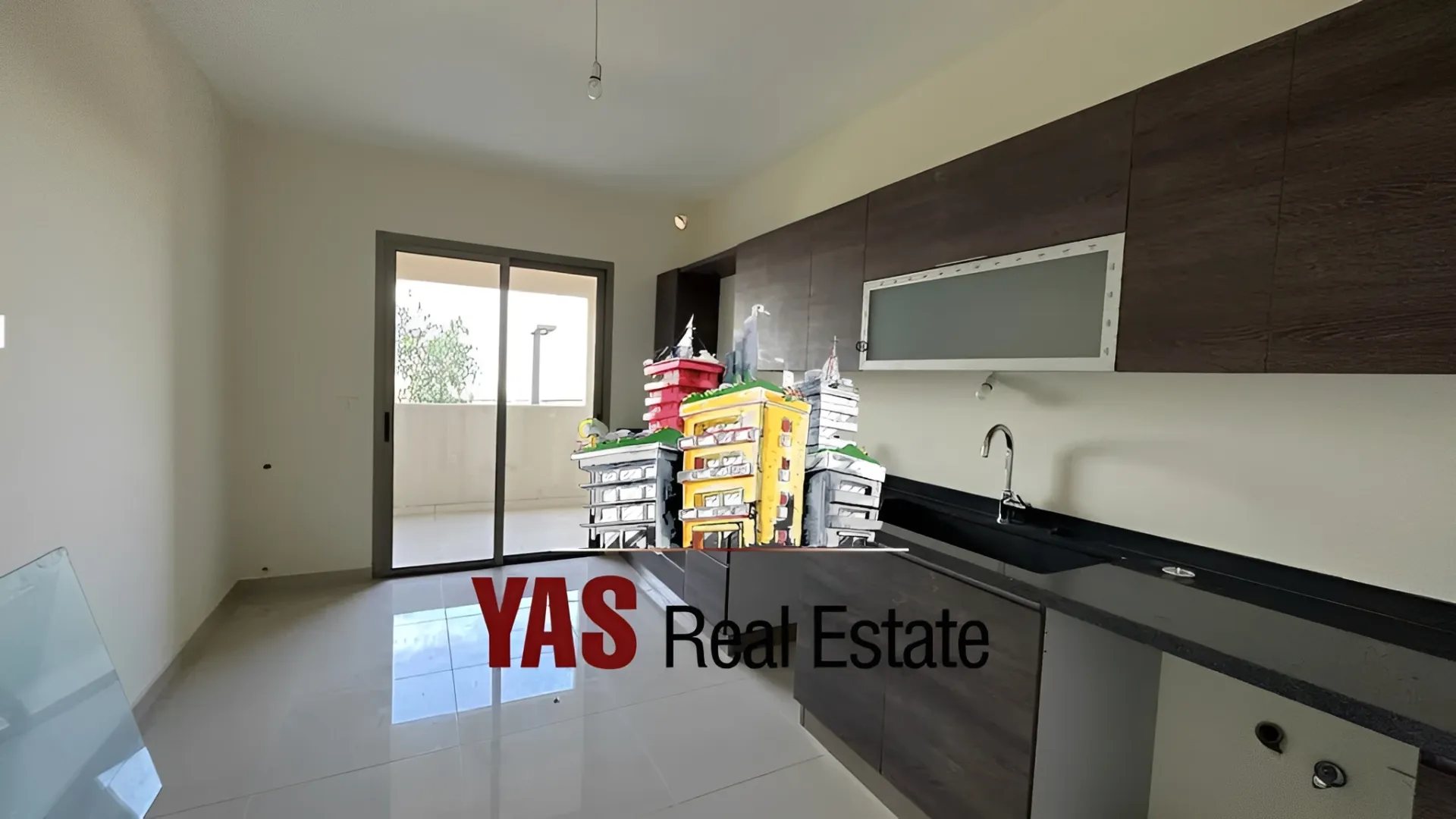 Apartment for Sale in Ballouneh - 3 bed, 3 bath