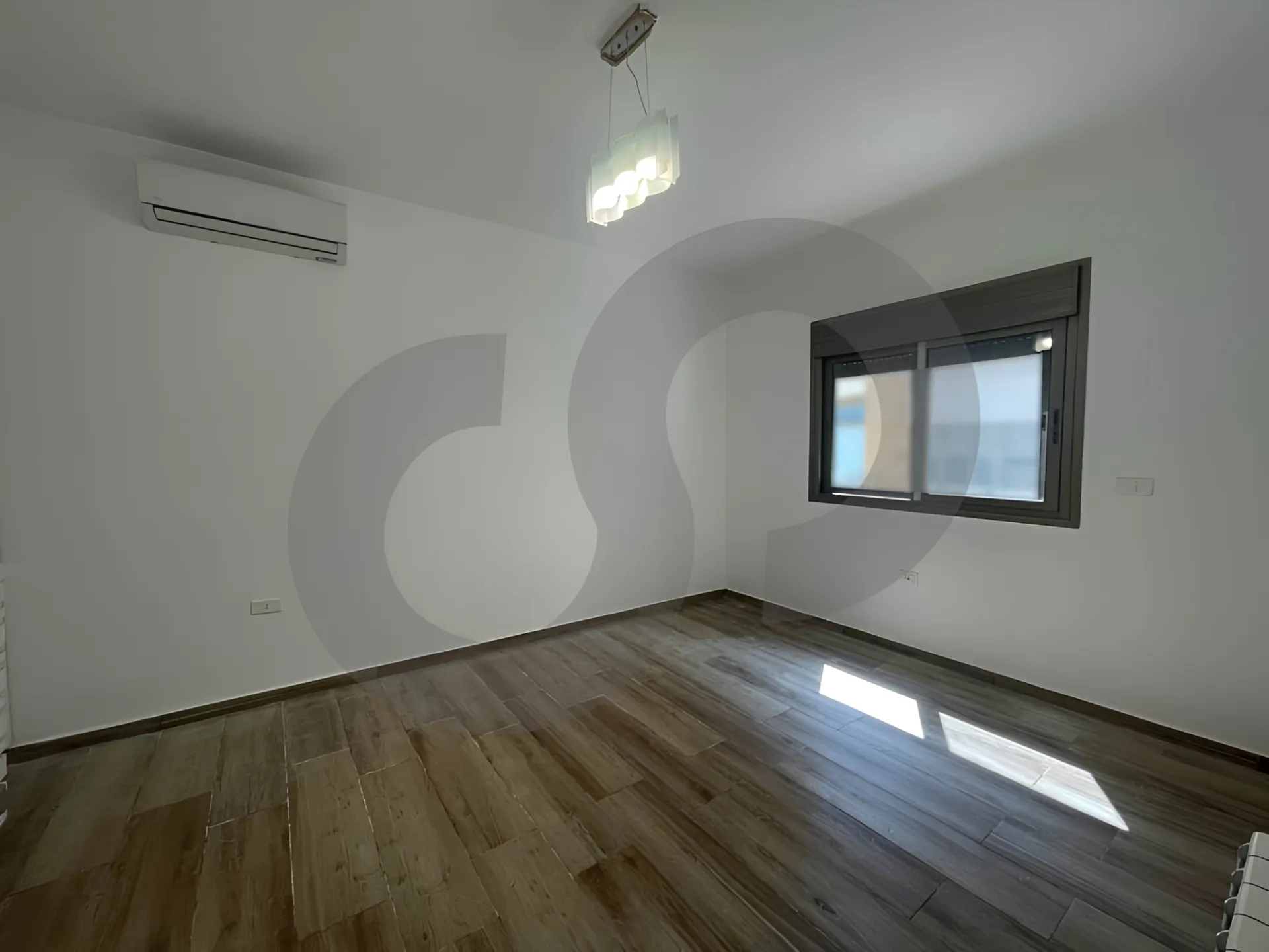 Building for Sale in Mar Takla