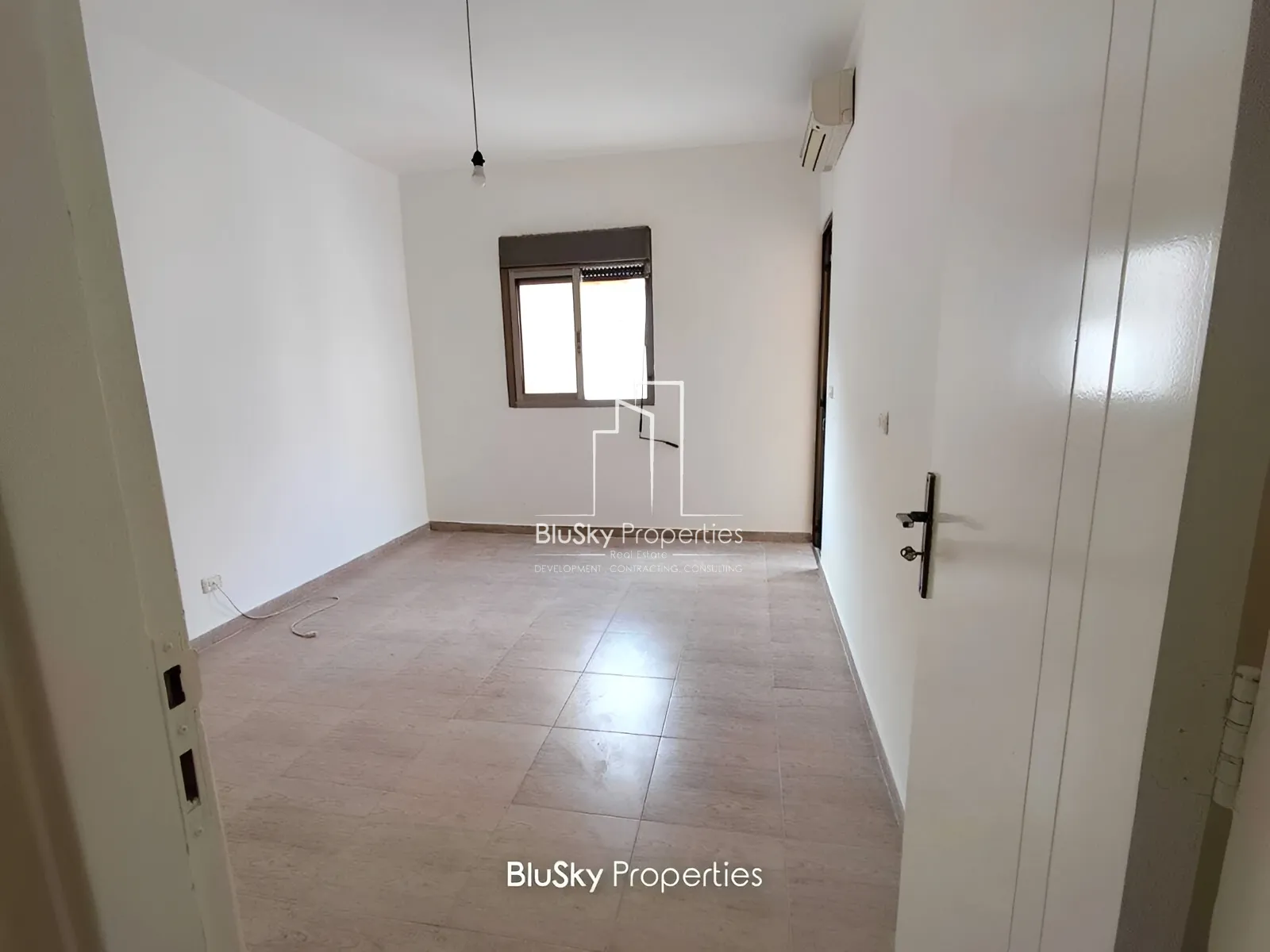 Apartment for Sale in Adonis